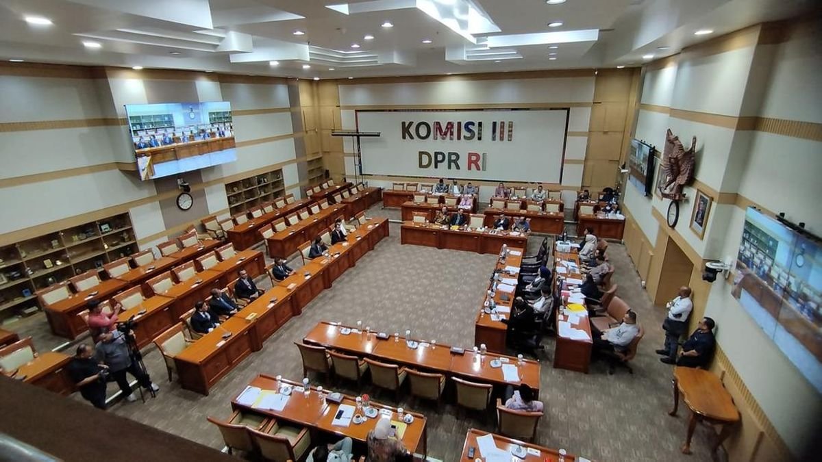 Komisi III DPR Lanjutkan Uji Kelayakan Calon Anggota Komisi Yudisial