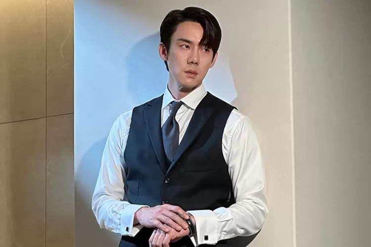 Yoo Yeon Seok Comeback Lewat Shin Yi Rang’s Law Firm, Jadi Pengacara Berbakat yang Bisa Lihat Hantu