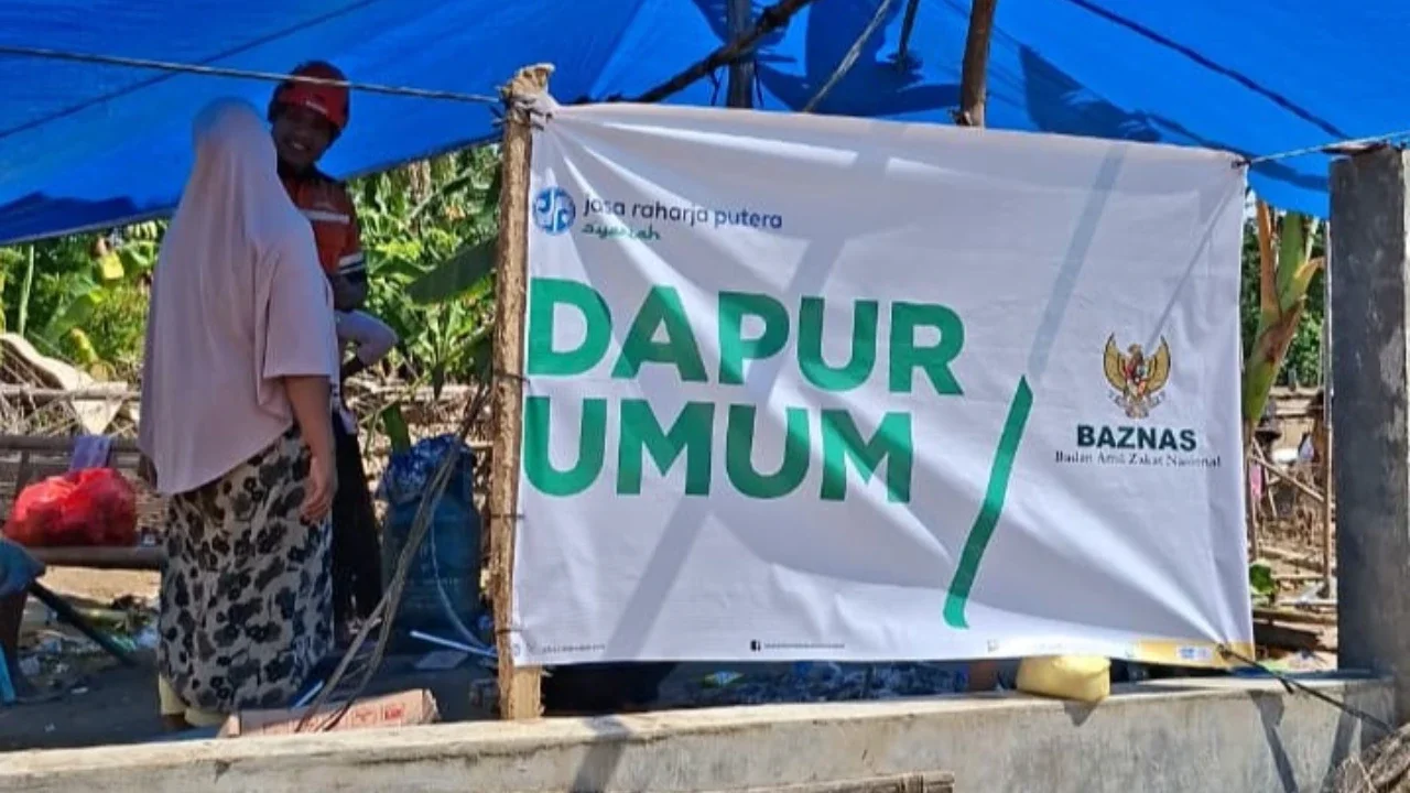 Dukung Korban Banjir Sumatra, Jasaraharja Putera Unit Syariah dan BAZNAS Sediakan Dapur Umum