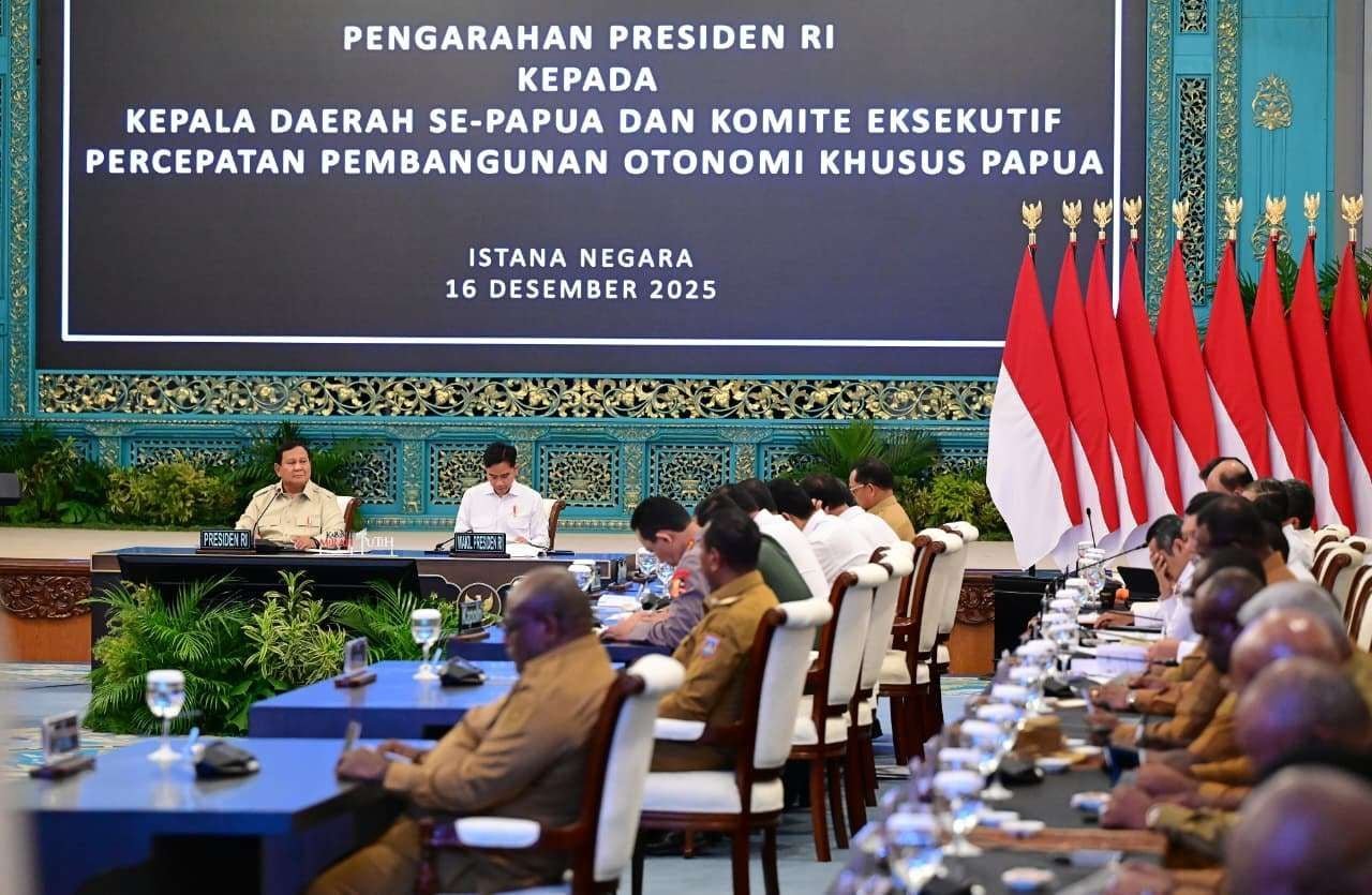 Presiden Perintahkan Pembangunan Lumbung Pangan hingga Tingkat Desa untuk Kedaulatan Pangan Presiden Perintahkan Pembangunan Lumbung Pangan hingga Tingkat Desa untuk Kedaulatan Pangan