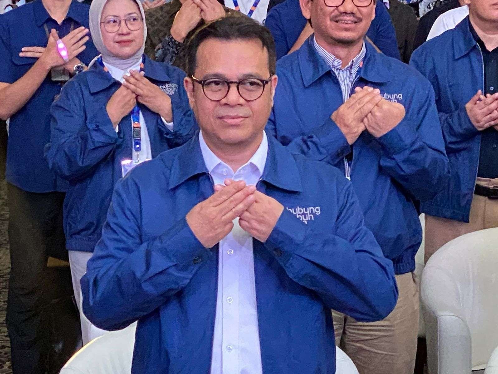 Starlink Dipastikan Gratis Selama Sebulan di Sumatra, Ini Penjelasan Wamenkomdigi Starlink Dipastikan Gratis Selama Sebulan di Sumatra, Ini Penjelasan Wamenkomdigi
