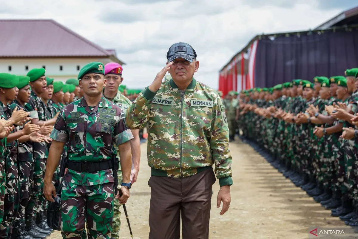 Pastikan Kesiapan Operasional, Menhan Cek Pembangunan BTP 846