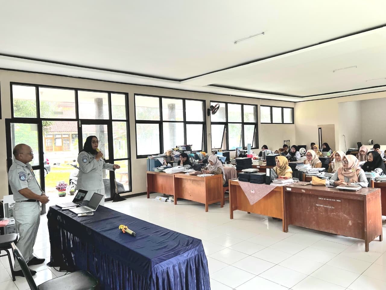 Upaya Keselamatan Lalu Lintas, Jasa Raharja Cabang Cirebon Gelar Pengajar Peduli Keselamatan Lalu Lintas (PPKL) Di SMPN 4 Kab Majalengka