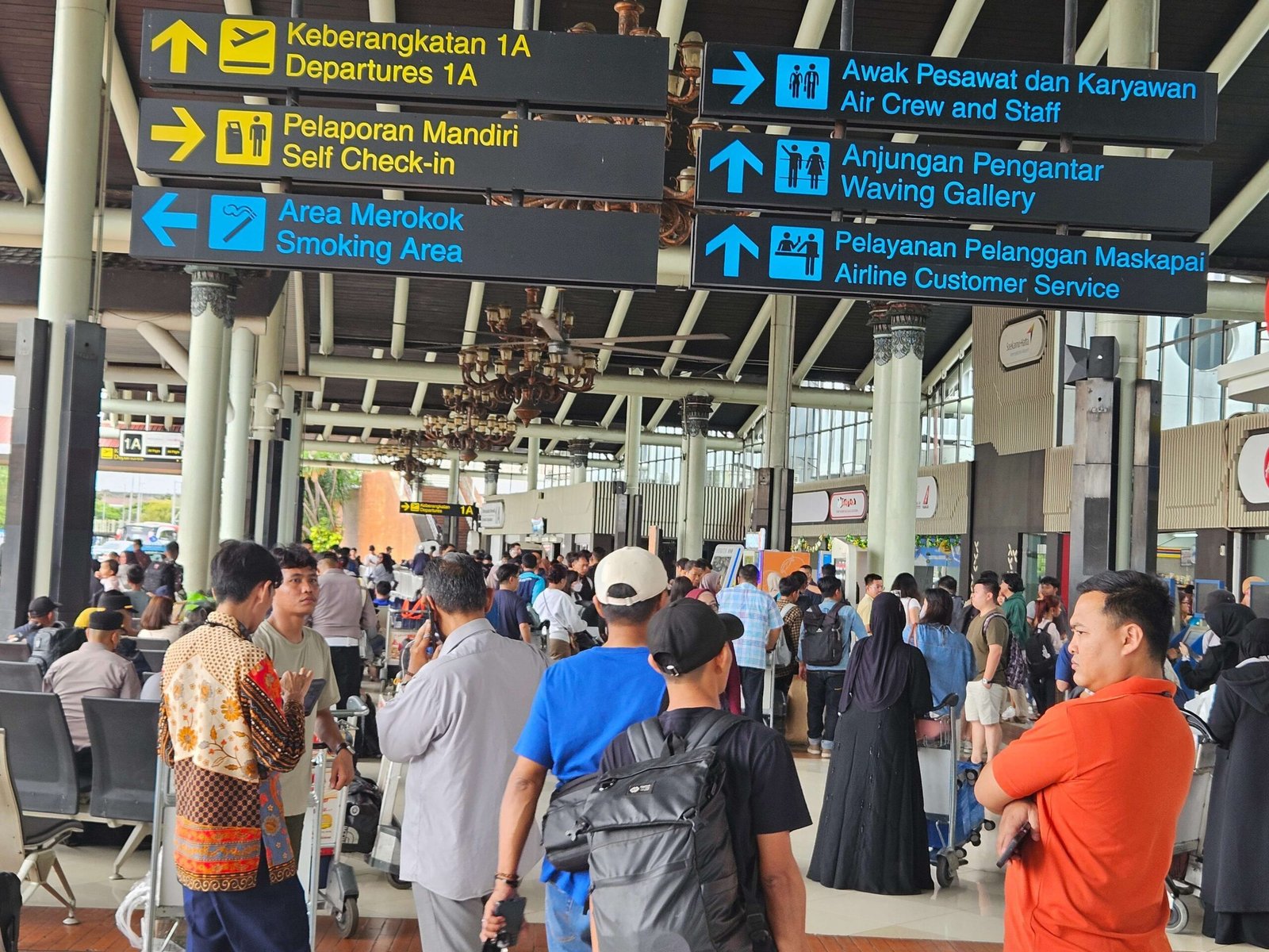 Dampak Cuaca Ekstrem, 10.000 Penumpang di Bandara Soetta Gagal Terbang