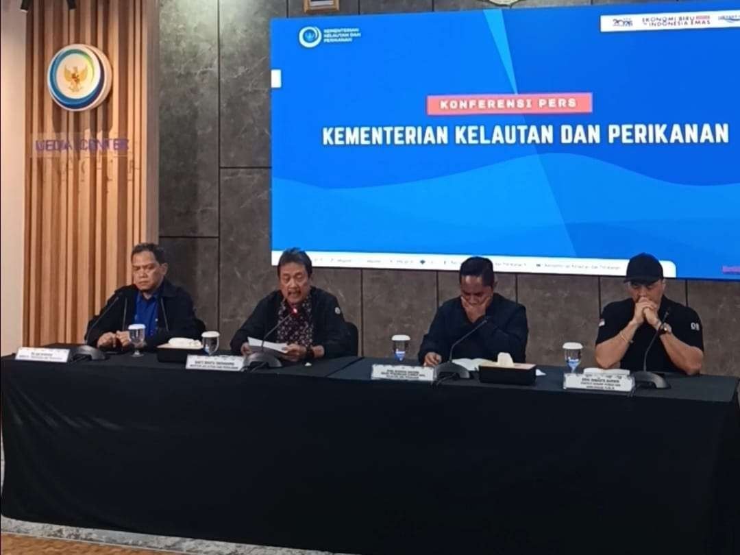 Indonesia Air Transport Konfirmasi Ada 7 Kru di Pesawat ATR 42-500