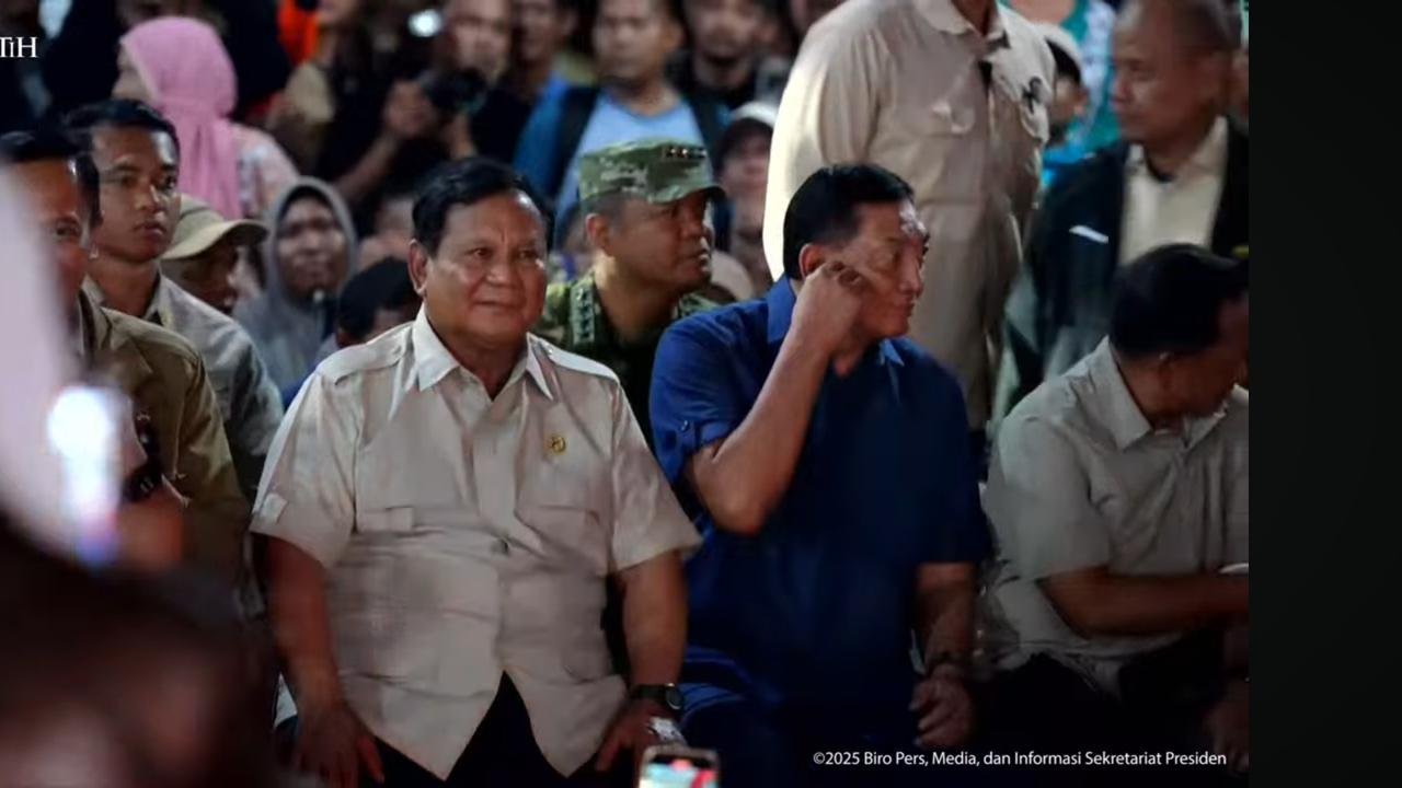 Momen Haru Pengungsi Saat Rayakan Pergantian Tahun Bersama Presiden Prabowo