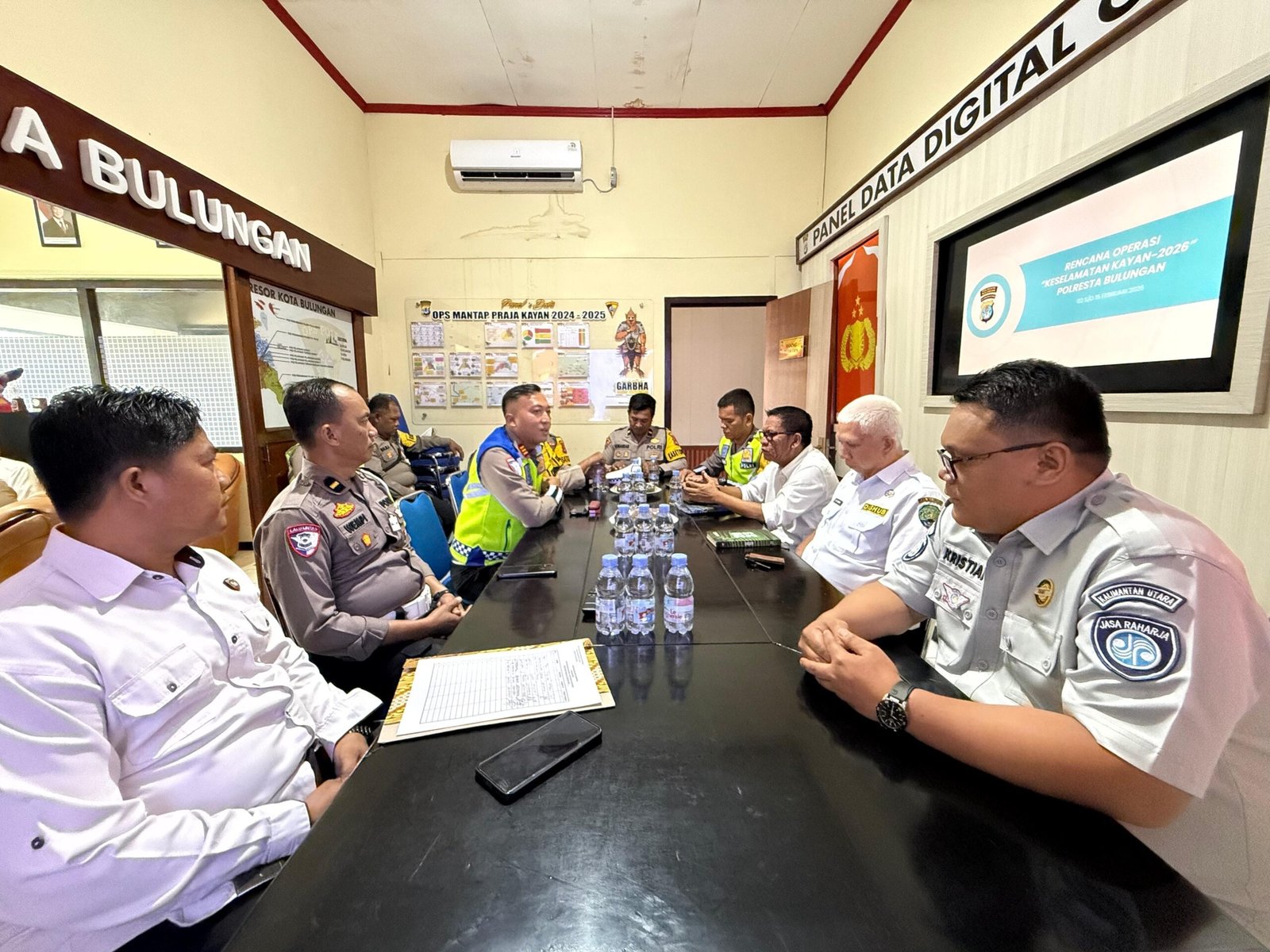Tingkatkan Sinergi Penanganan Korban Laka Lantas, Jasa Raharja Cabang Tarakan Berpartisipasi dalam Forum Komunikasi Lalu Lintas di Polresta Bulungan Tingkatkan Sinergi Penanganan Korban Laka Lantas, Jasa Raharja Cabang Tarakan Berpartisipasi dalam Forum Komunikasi Lalu Lintas di Polresta Bulungan