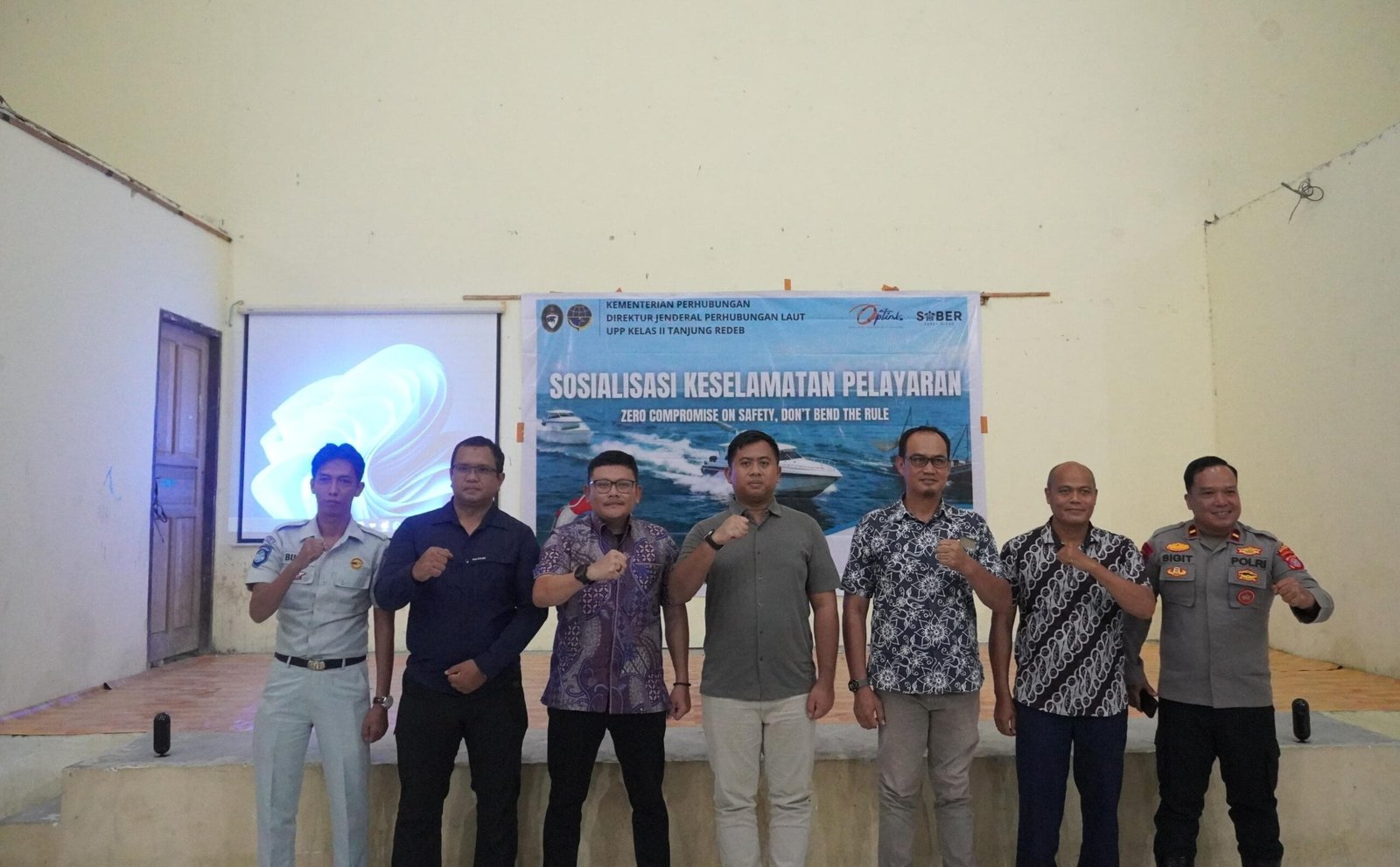 Sinergi untuk Keselamatan: Jasa Raharja Cabang Tarakan dan UPP Kelas II Tanjung Redeb Gelar Sosialisasi di Pelabuhan Teluk Sulaiman, Kabupaten Berau