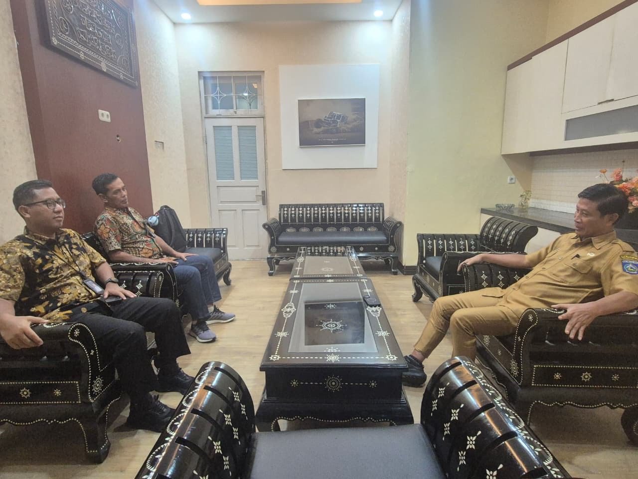 Optimalisasi Pendapatan Daerah, Kepala Jasa Raharja NTB Audiensi dengan Sekretaris Bappenda NTB