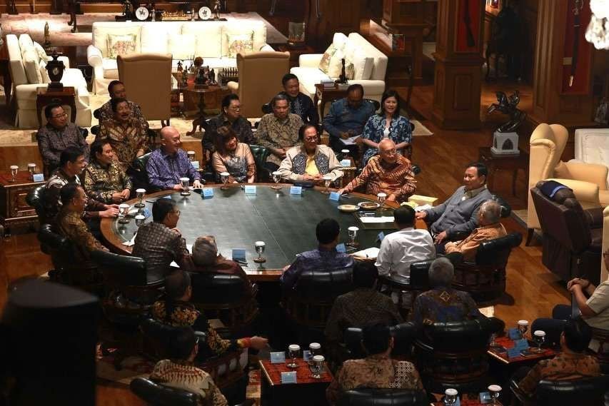 Presiden Minta Pengusaha Nasional Tingkatkan Daya Saing di Pasar Global Presiden Minta Pengusaha Nasional Tingkatkan Daya Saing di Pasar Global