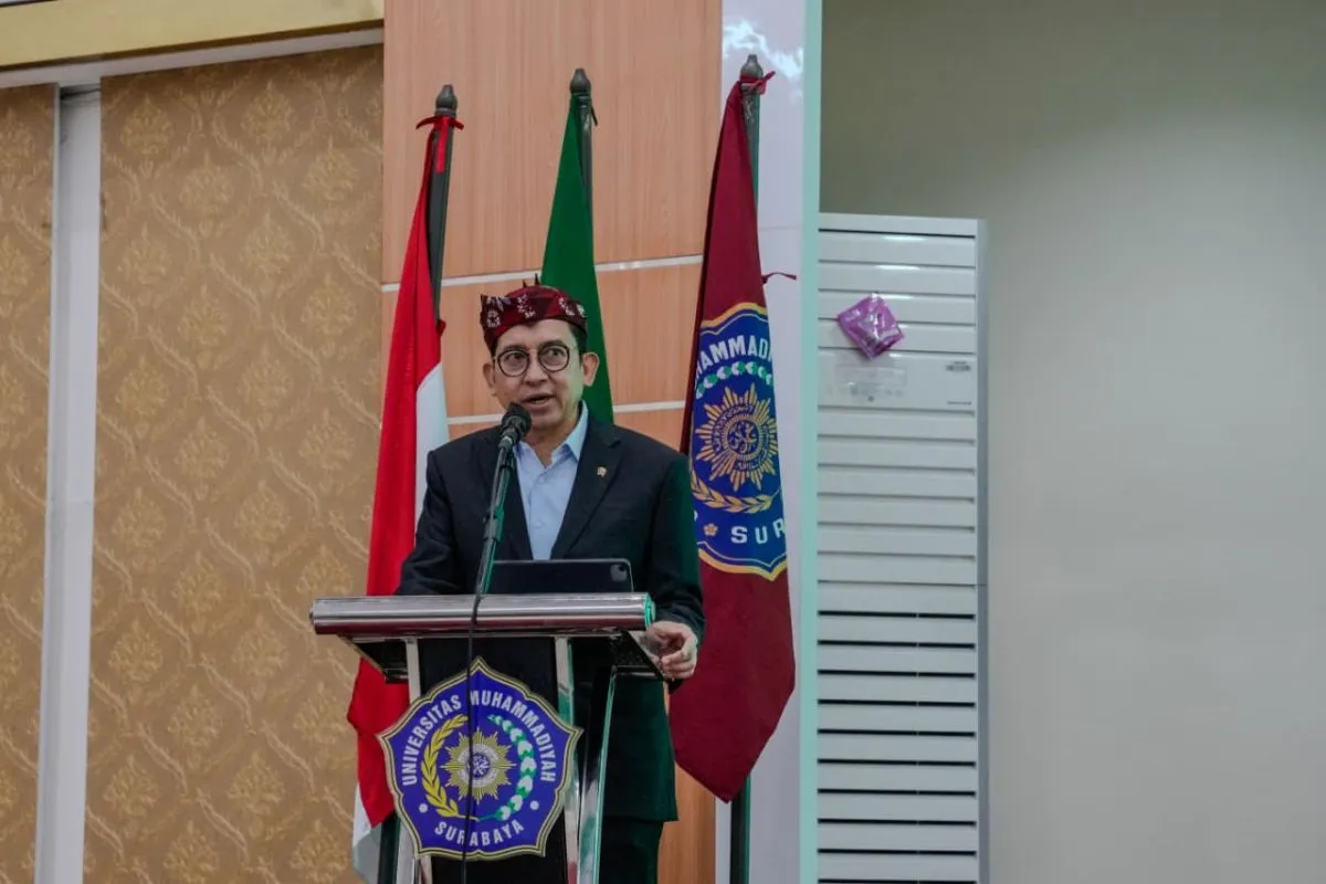 Fadli Zon Tegaskan Kekayaan Lokal Bisa Jadikan Indonesia Pusat Kebudayaan Dunia Fadli Zon Tegaskan Kekayaan Lokal Bisa Jadikan Indonesia Pusat Kebudayaan Dunia