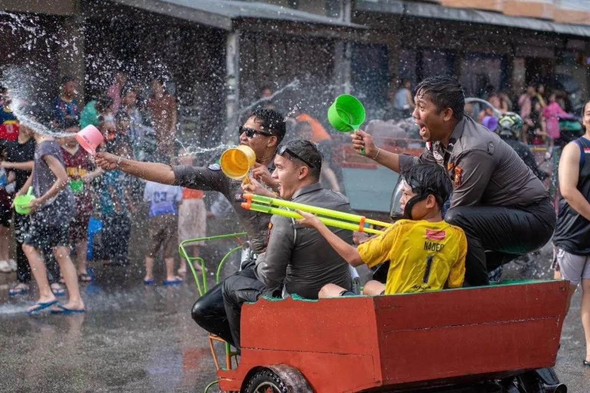 Kemenparekraf Tetapkan Festival Perang Air Kepulauan Meranti Jadi Agenda KEN 2026 Kemenparekraf Tetapkan Festival Perang Air Kepulauan Meranti Jadi Agenda KEN 2026