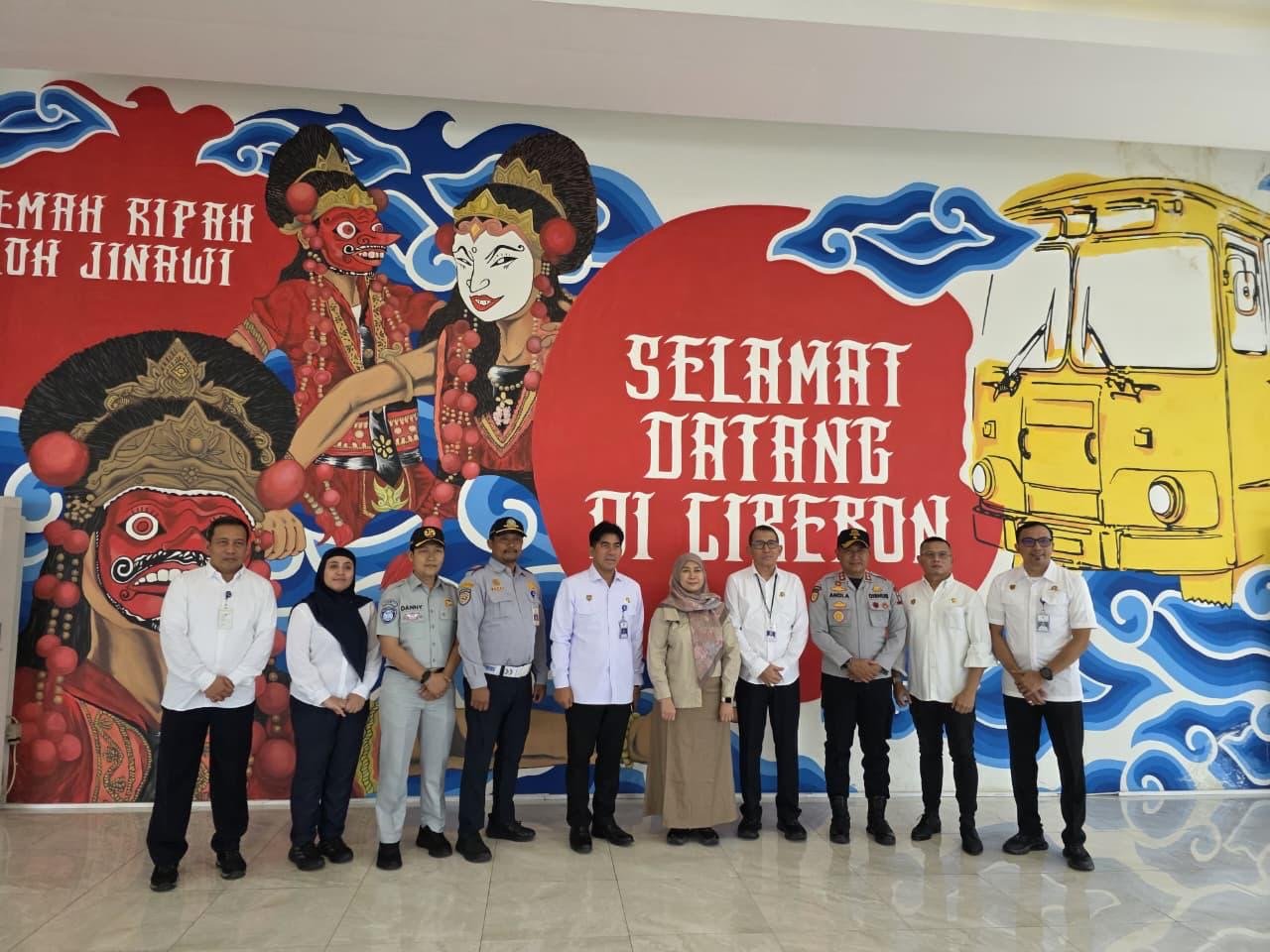 Pastikan Keselamatan Lalu Lintas, Jasa Raharja Cabang Cirebon Gelar Ramp Check dan Forum Lalu Lintas dan Angkutan Jalan (FLLAJ) di Terminal Tipe A Harjamukti Kota Cirebon Pastikan Keselamatan Lalu Lintas, Jasa Raharja Cabang Cirebon Gelar Ramp Check dan Forum Lalu Lintas dan Angkutan Jalan (FLLAJ) di Terminal Tipe A Harjamukti Kota Cirebon