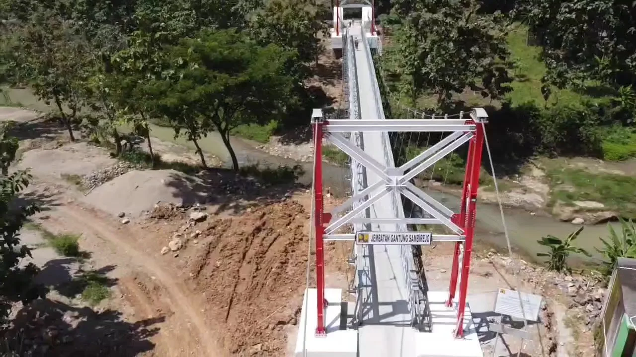 Hubungkan Daerah Terisolir, Kementerian PU Rampungkan 105 Jembatan Gantung Desa