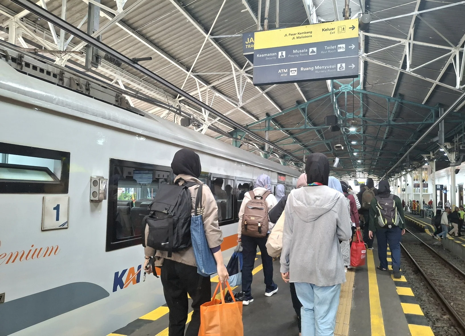 Cegah Tragedi Berulang, MTI Tuntut Audit Sistem Keamanan Kereta Api Secara Total