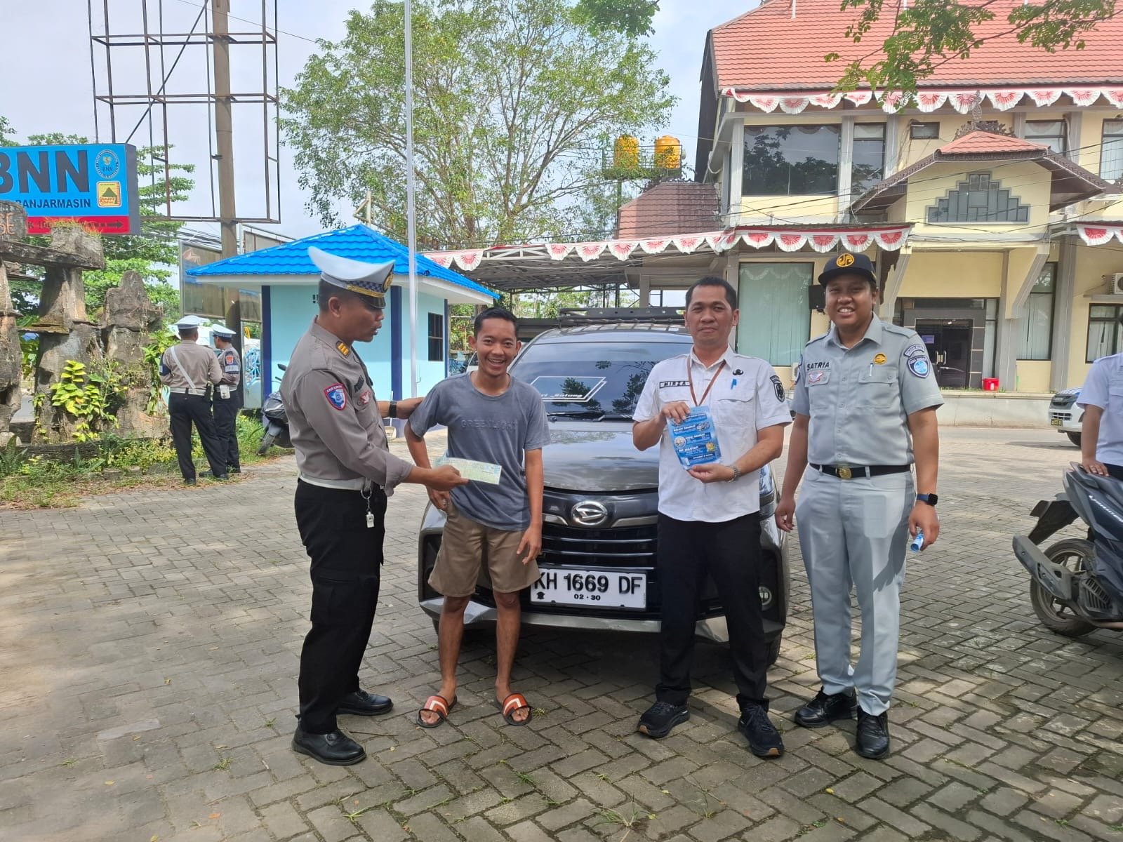 Tim Pembina Samsat Banjarmasin I Sasar Ruang Publik, Kesadaran Taat Pajak Kendaraan Ditingkatkan