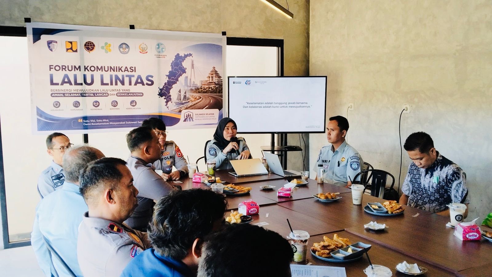 Perkuat Sinergi Keselamatan Transportasi: Kepala Cabang PT Jasa Raharja Parepare Inisiasi Rapat Forum Lalu Lintas Dan Angkutan Jalan Di Kabupaten Pinrang