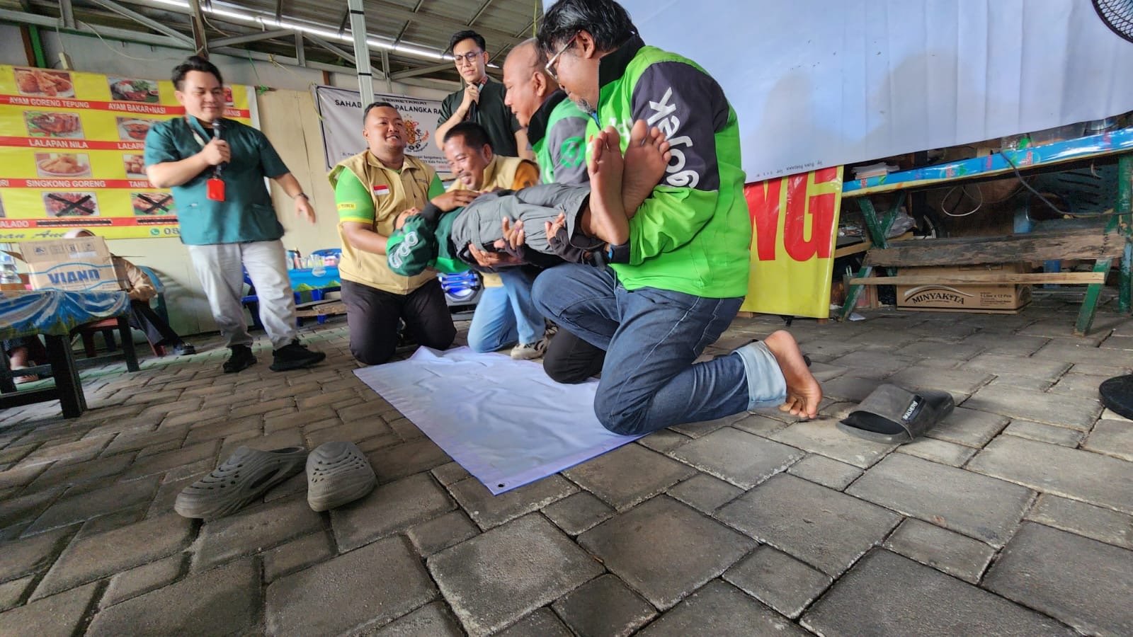 Perkuat Respons Cepat Kecelakaan, Jasa Raharja Kalteng Gelar PPGD dan Sosialisasi JRKu untuk Ojol Perkuat Respons Cepat Kecelakaan, Jasa Raharja Kalteng Gelar PPGD dan Sosialisasi JRKu untuk Ojol