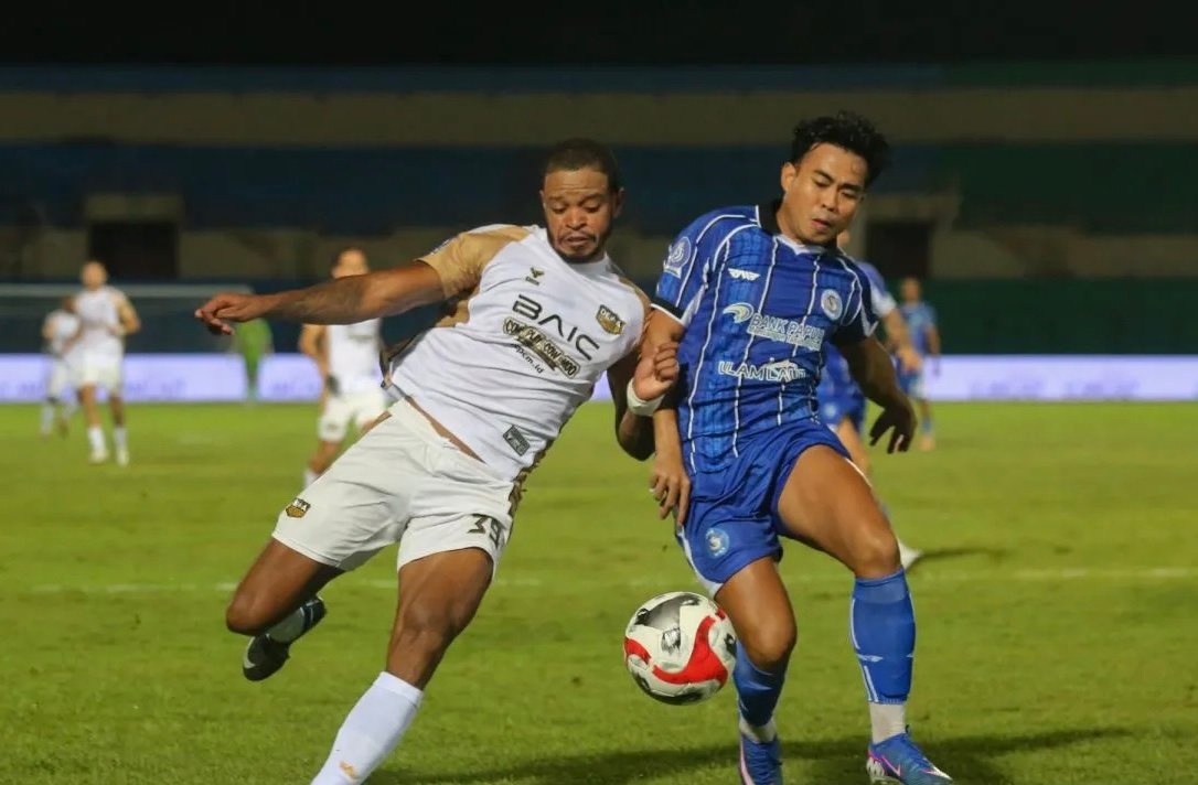 Alex Martins Bersinar, Dewa United Tekuk PSBS Biak dengan Skor 5-0 Alex Martins Bersinar, Dewa United Tekuk PSBS Biak dengan Skor 5-0