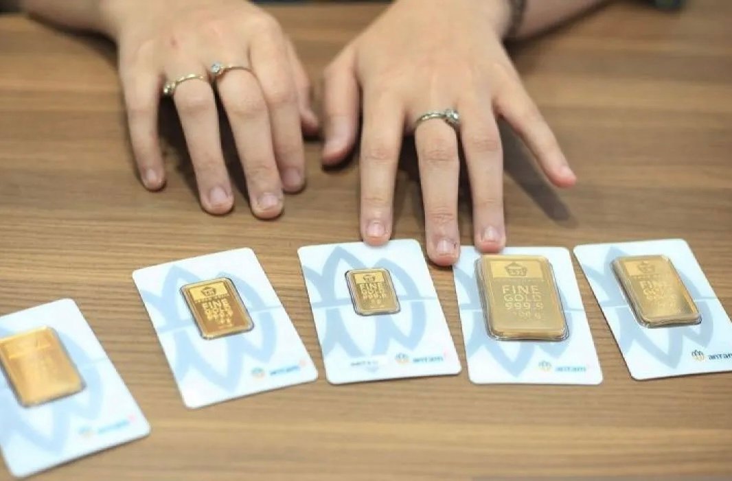 Harga Emas Antam Hari Ini Sabtu Anjlok Rp50.000, Jadi Rp2,769 Juta per Gram
