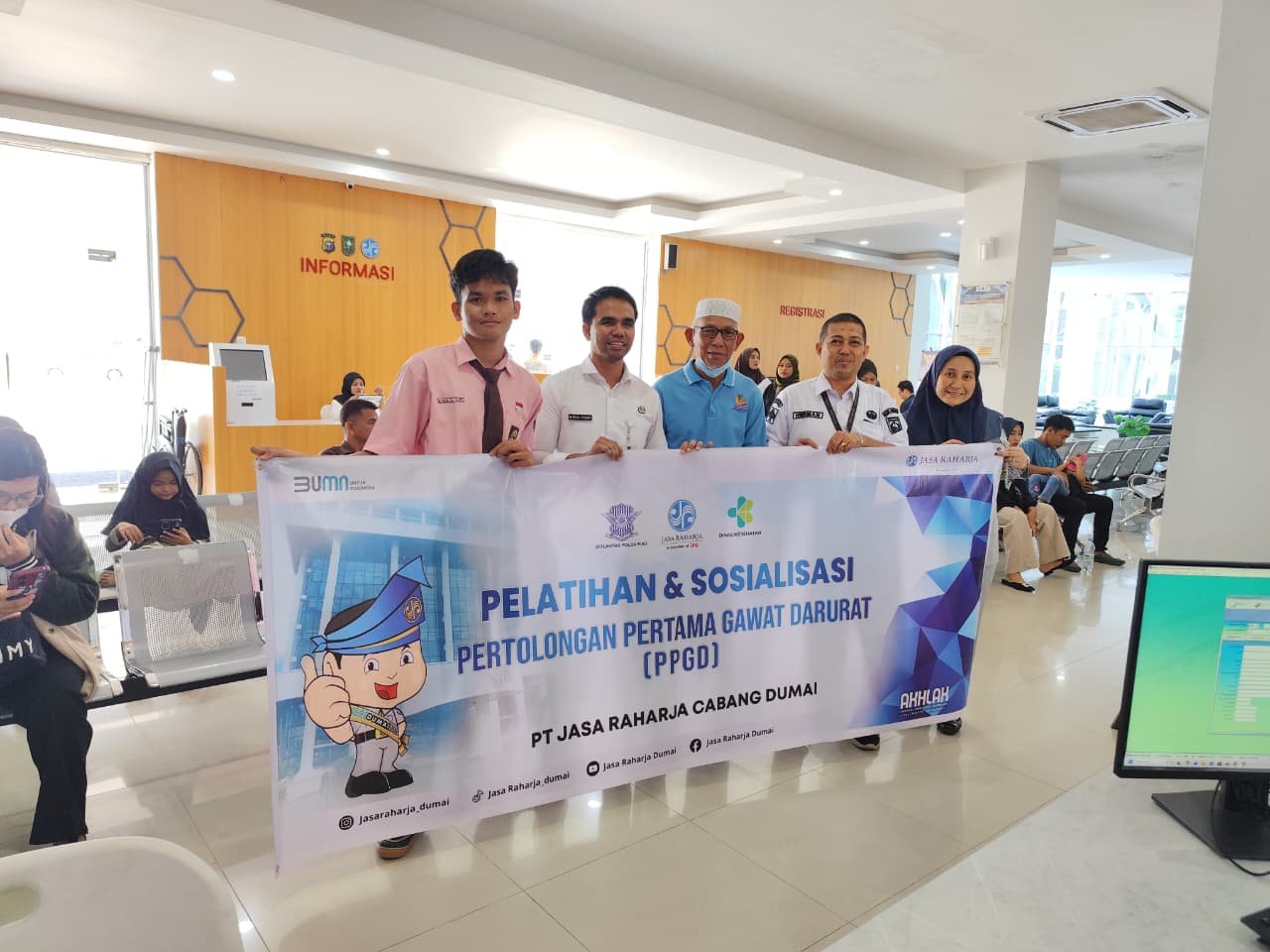 Adakan Kegiatan MUKL & PPGD, Jasa Raharja Cabang Dumai Berikan Manfaat Tambahan Bagi Masyarakat Di Kantor Samsat Dumai . Adakan Kegiatan MUKL & PPGD, Jasa Raharja Cabang Dumai Berikan Manfaat Tambahan Bagi Masyarakat Di Kantor Samsat Dumai .