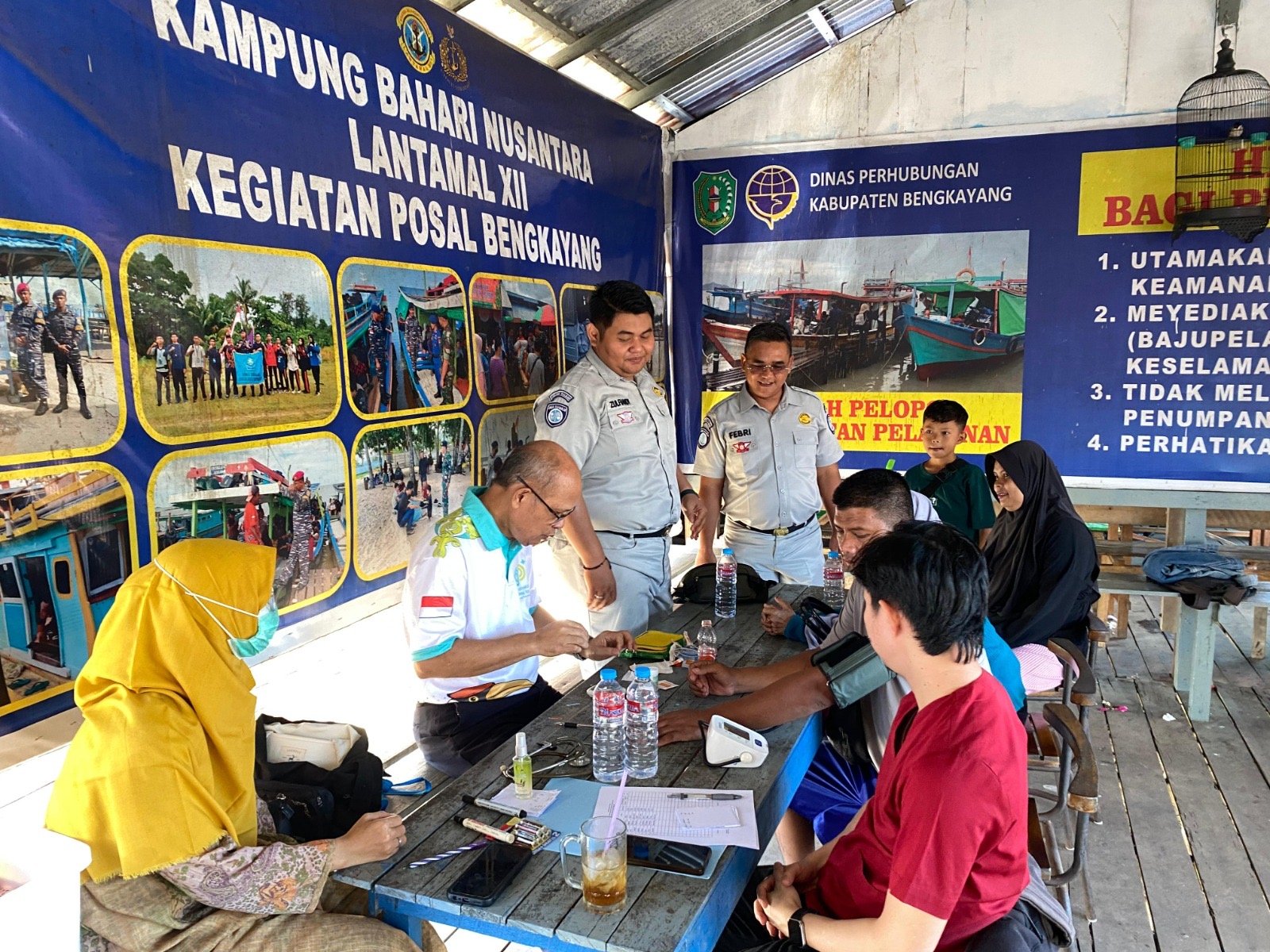 Jasa Raharja Singkawang Hadirkan Pelayanan Kesehatan Gratis bagi Masyarakat di Dermaga Penyeberangan Teluk Suak Jasa Raharja Singkawang Hadirkan Pelayanan Kesehatan Gratis bagi Masyarakat di Dermaga Penyeberangan Teluk Suak