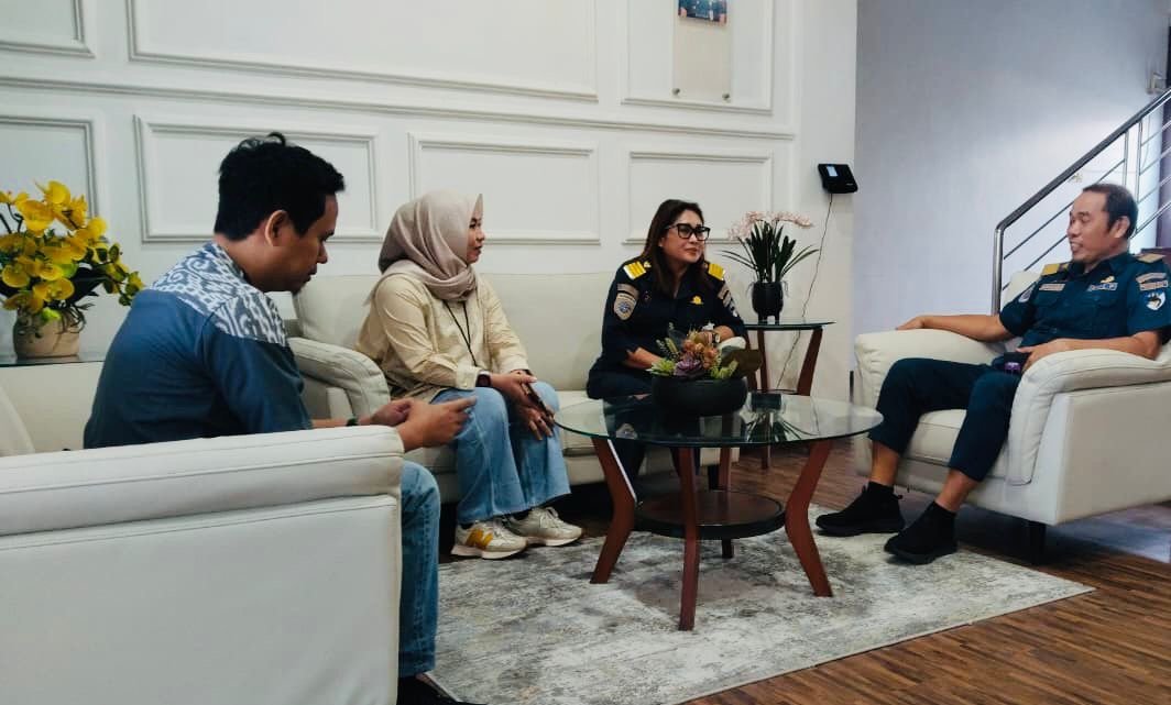 Perkuat Perlindungan Penumpang Angkutan Laut, PT Jasa Raharja Cabang Parepare dan KSOP Parepare Laksanakan Pertemuan sekaligus Rekonsiliasi Data Perkuat Perlindungan Penumpang Angkutan Laut, PT Jasa Raharja Cabang Parepare dan KSOP Parepare Laksanakan Pertemuan sekaligus Rekonsiliasi Data