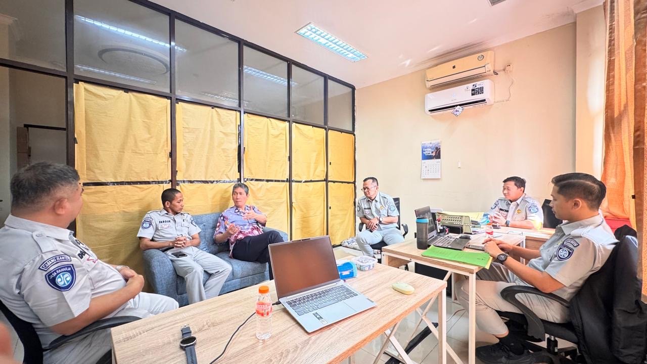 Kepala Kantor Wilayah Jasa Raharja Banten Kunjungi Samsat Cikande untuk Optimalisasi Pelayanan PKB dan SWDKLLJ di Kabupaten Serang
