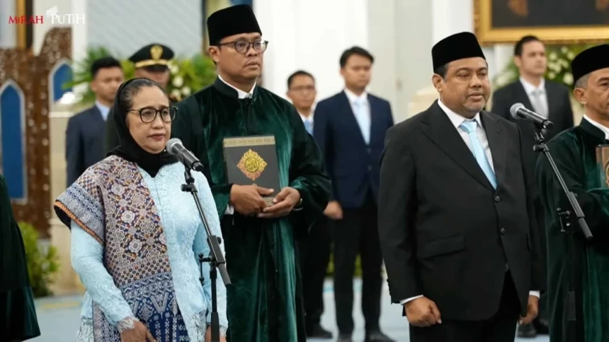 Presiden Prabowo Lantik Kepala dan Wakil Kepala BGN serta Penasihat Khusus Presiden