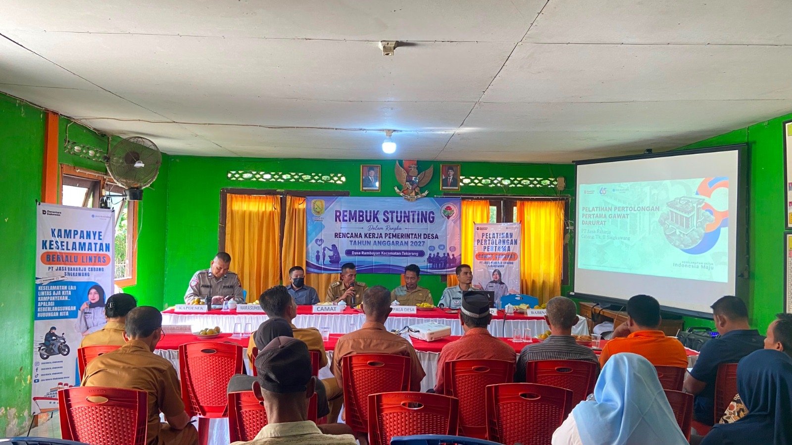 Jasa Raharja Singkawang Tingkatkan Kesiapsiagaan Masyarakat melalui Sosialisasi PPGD di Desa Rambayan Kabupaten Sambas