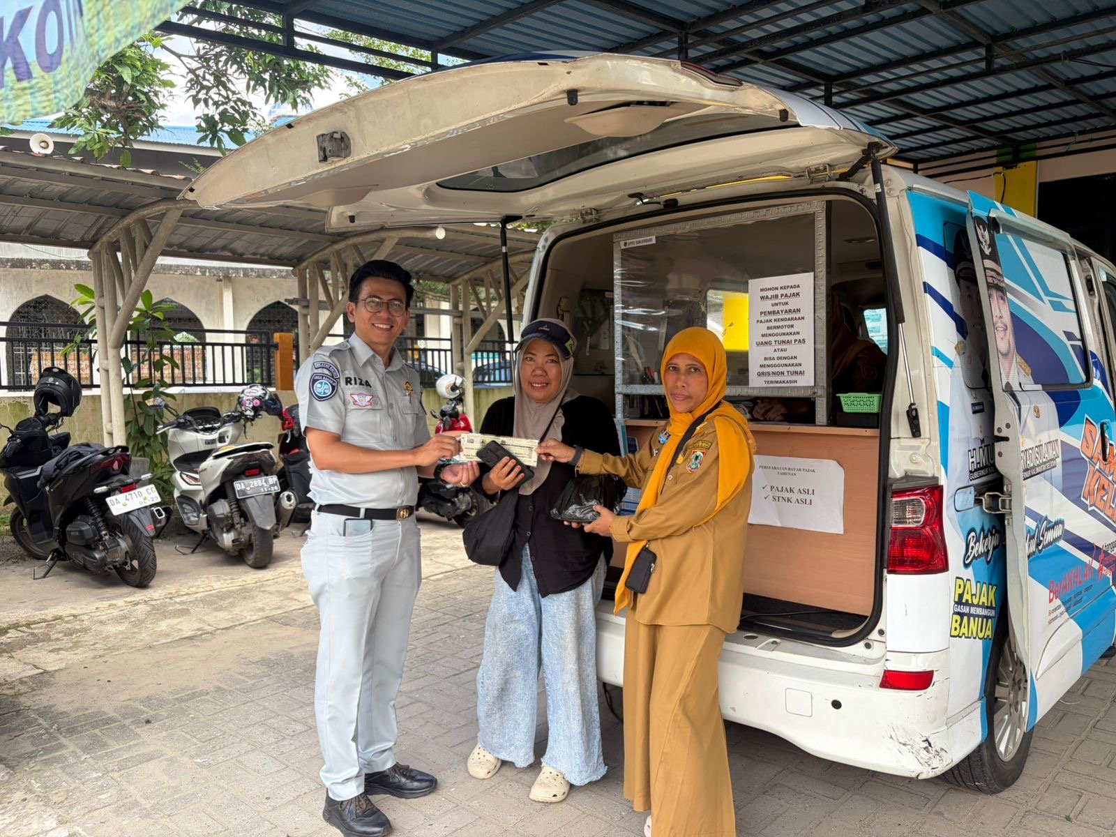 Tim Pembina Samsat Banjarbaru Dekatkan Layanan di Kelurahan Landasan Ulin Tengah