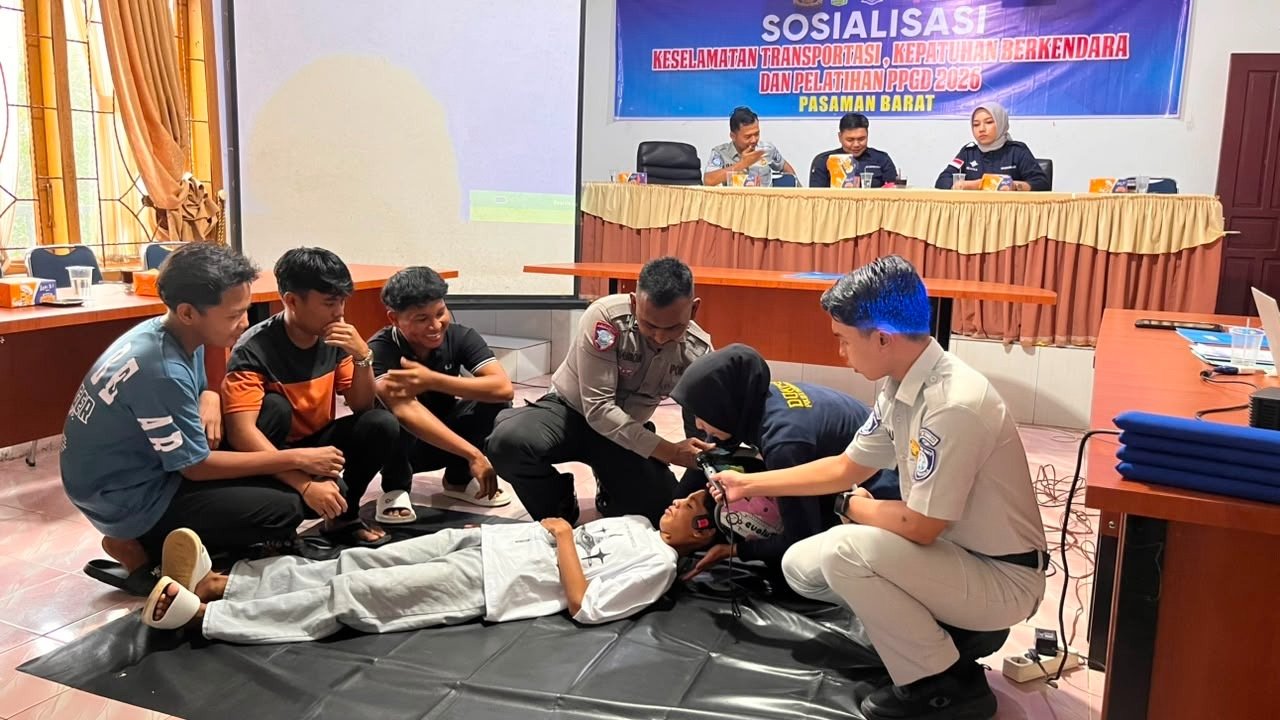 Jasa Raharja Sumbar Edukasi Masyarakat Aia Gadang tentang Keselamatan Transportasi dan Pertolongan Pertama Gawat Darurat