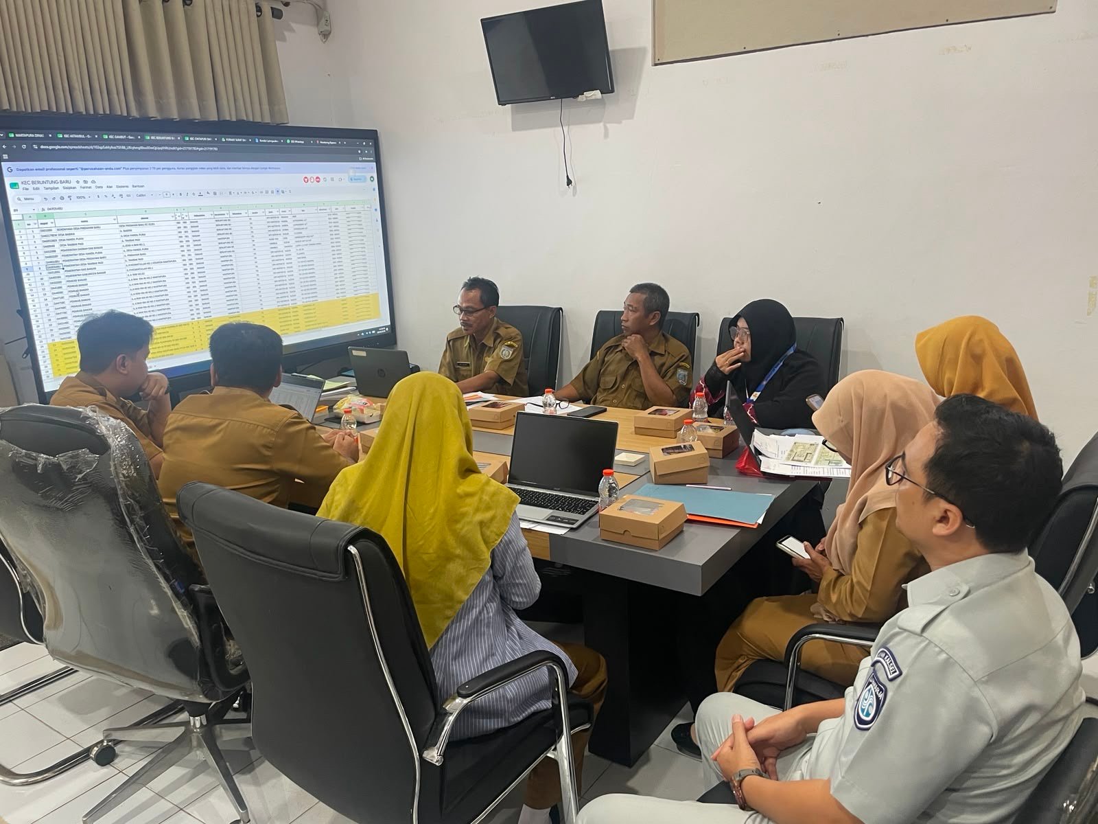 Tim Pembina Samsat Martapura Perkuat Validitas Data Kendaraan Dinas