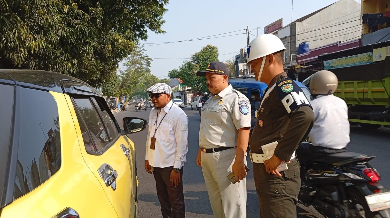 Jasa Raharja Dukung Operasi Pemeriksaan Pajak Kendaraan Bermotor di Taman Pembaharuan Purwakarta