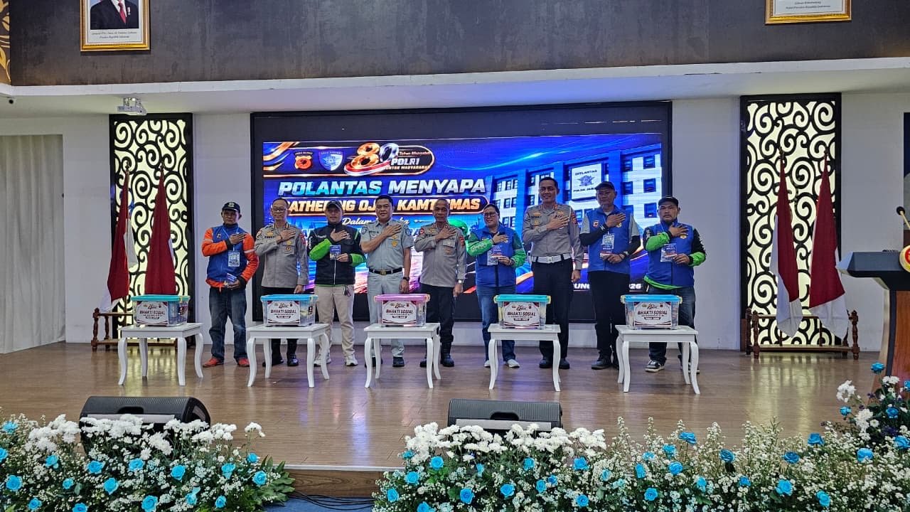 Sambut Hari Bhayangkara ke-80, Jasa Raharja Jawa Barat Dukung Ditlantas Polda Jabar Gelar “Polantas Menyapa Ojol Kamtibmas” untuk Perkuat Keselamatan Transportasi
