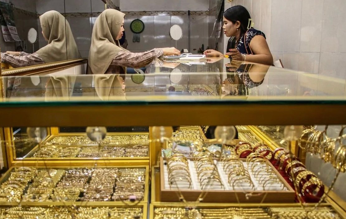 Harga Emas Antam Hari Ini Naik Rp5.000, Tembus Rp2,660 Juta per Gram