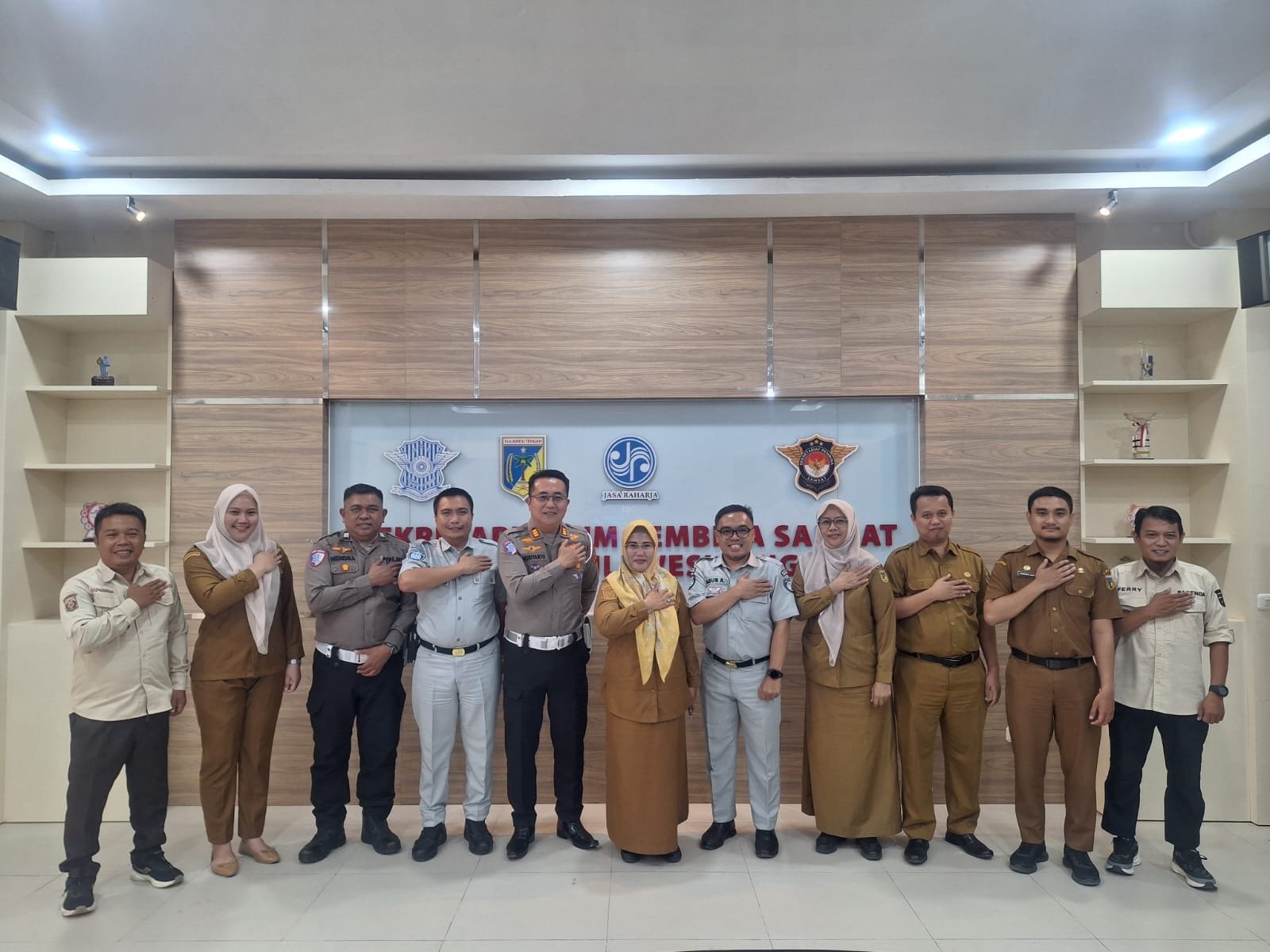 Upaya Tingkatkan Pelayanan Kesamsatan, Jasa Raharja Sulawesi Tengah Bahas Program Kerja Bersama Tim Pembina Samsat