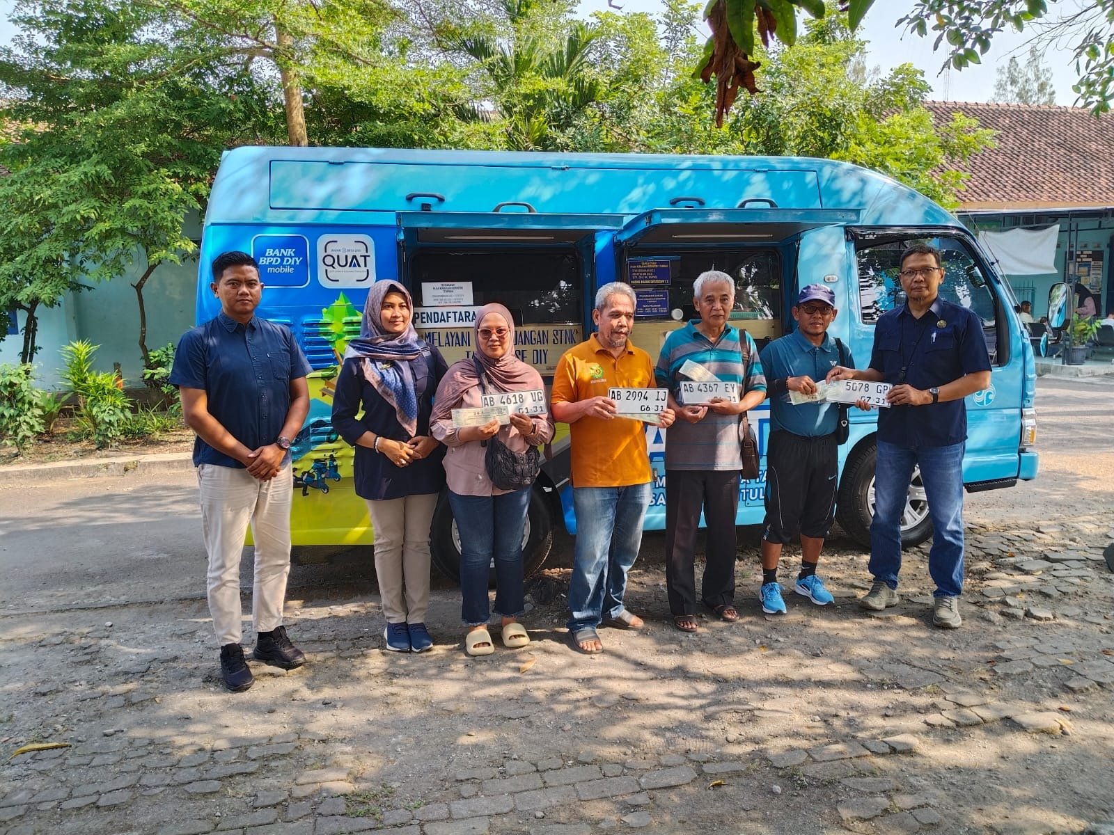 SABITA Hadir di Sedayu, Warga Kini Bisa Ganti Plat dan STNK Tanpa ke Samsat Induk SABITA Hadir di Sedayu, Warga Kini Bisa Ganti Plat dan STNK Tanpa ke Samsat Induk