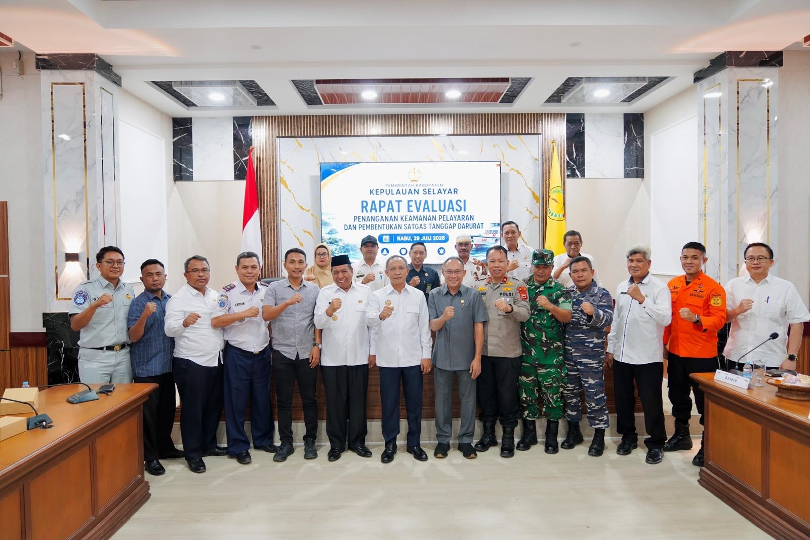 Jasa Raharja Hadiri Rapat Evaluasi Keamanan Pelayaran dan Inisiasi Satgas Tanggap Darurat di Kepulauan Selayar Jasa Raharja Hadiri Rapat Evaluasi Keamanan Pelayaran dan Inisiasi Satgas Tanggap Darurat di Kepulauan Selayar