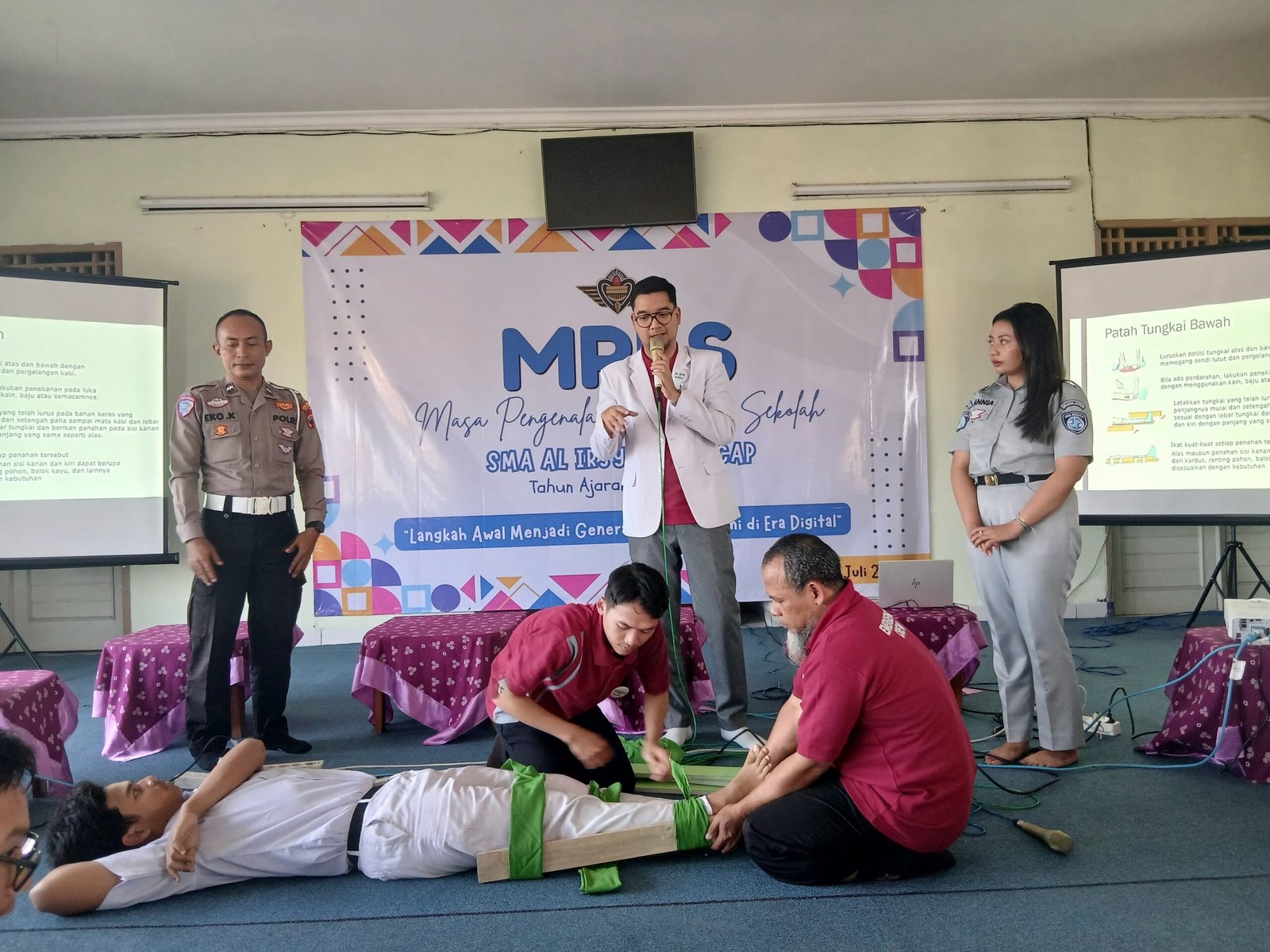 Jasa Raharja Kantor Pelayanan Wangon Gelar Pelatihan PPGD dan Safety Campaign di SMA Al Irsyad Cilacap Jasa Raharja Kantor Pelayanan Wangon Gelar Pelatihan PPGD dan Safety Campaign di SMA Al Irsyad Cilacap