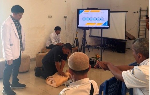 Tingkatkan Keselamatan Transportasi, PT Jasa Raharja Kantor Wilayah Sumsel Gelar Pemeriksaan Kesehatan Gratis dan Pelatihan PPGD Bagi Awak Perum DAMRI Palembang