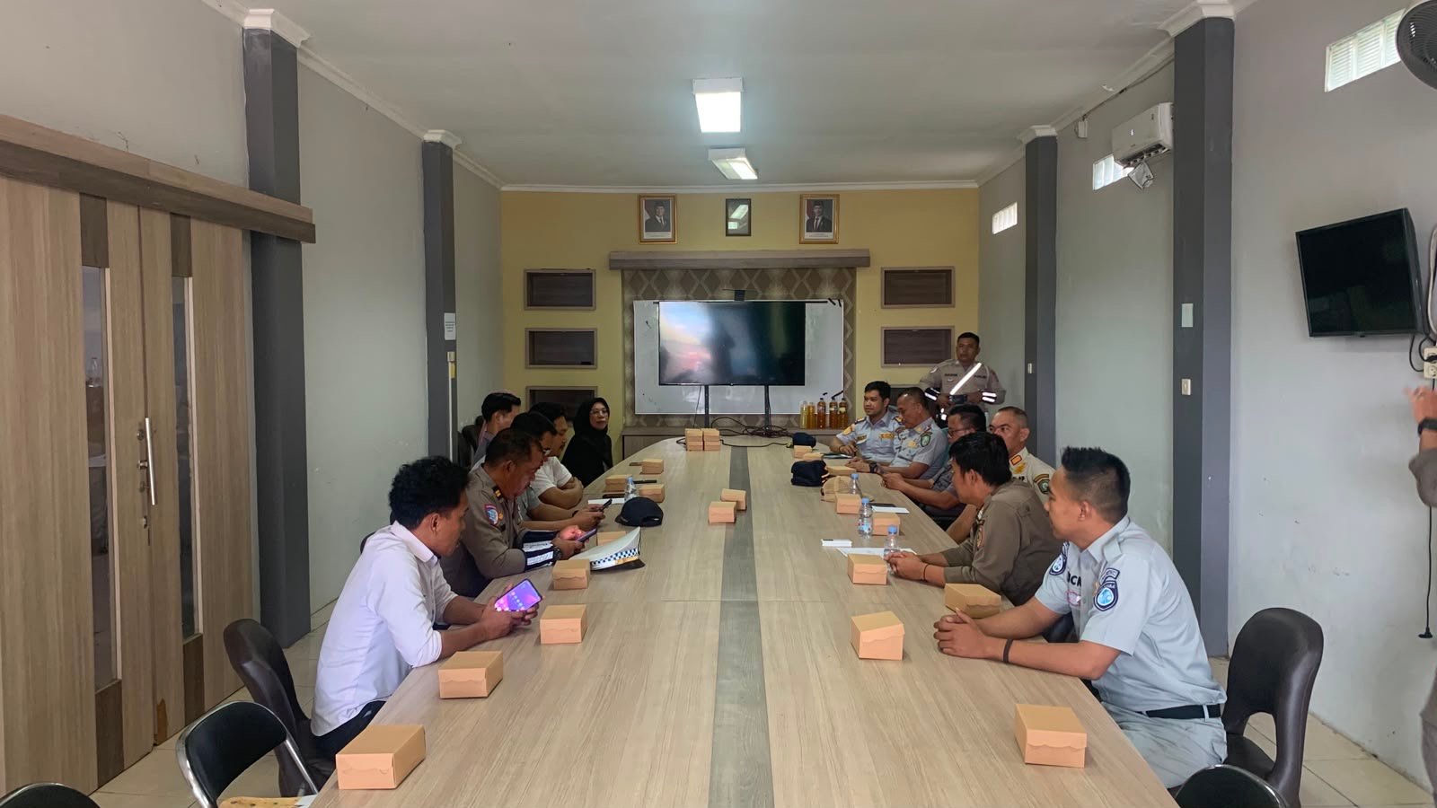 Jasa Raharja Kalteng Perkuat Sinergi FKLL Tangani Titik Rawan Kecelakaan di Sampit Jasa Raharja Kalteng Perkuat Sinergi FKLL Tangani Titik Rawan Kecelakaan di Sampit