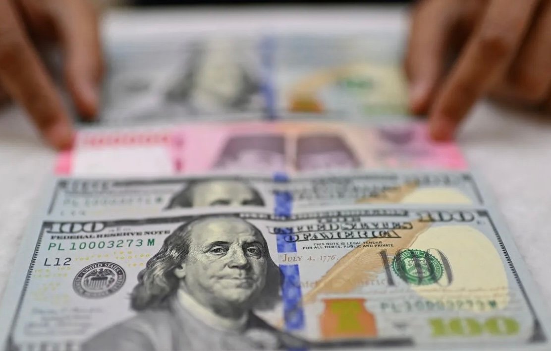 Rupiah Hari Ini Diprediksi Melemah Jelang Rilis Notulen Rapat The Fed Rupiah Hari Ini Diprediksi Melemah Jelang Rilis Notulen Rapat The Fed