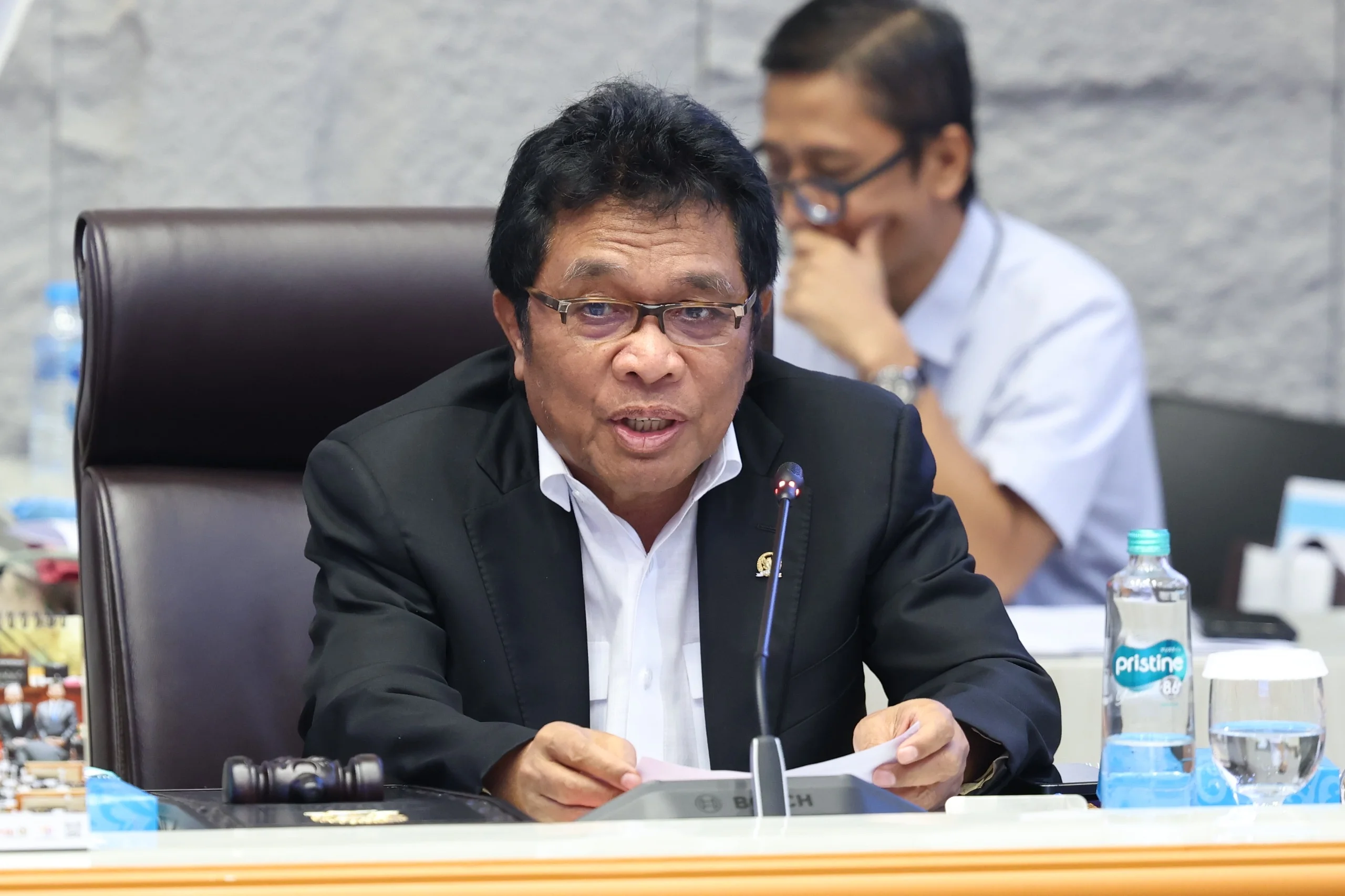 DPR Minta Kemenhub Fokuskan Anggaran 2027 untuk Keselamatan Transportasi DPR Minta Kemenhub Fokuskan Anggaran 2027 untuk Keselamatan Transportasi