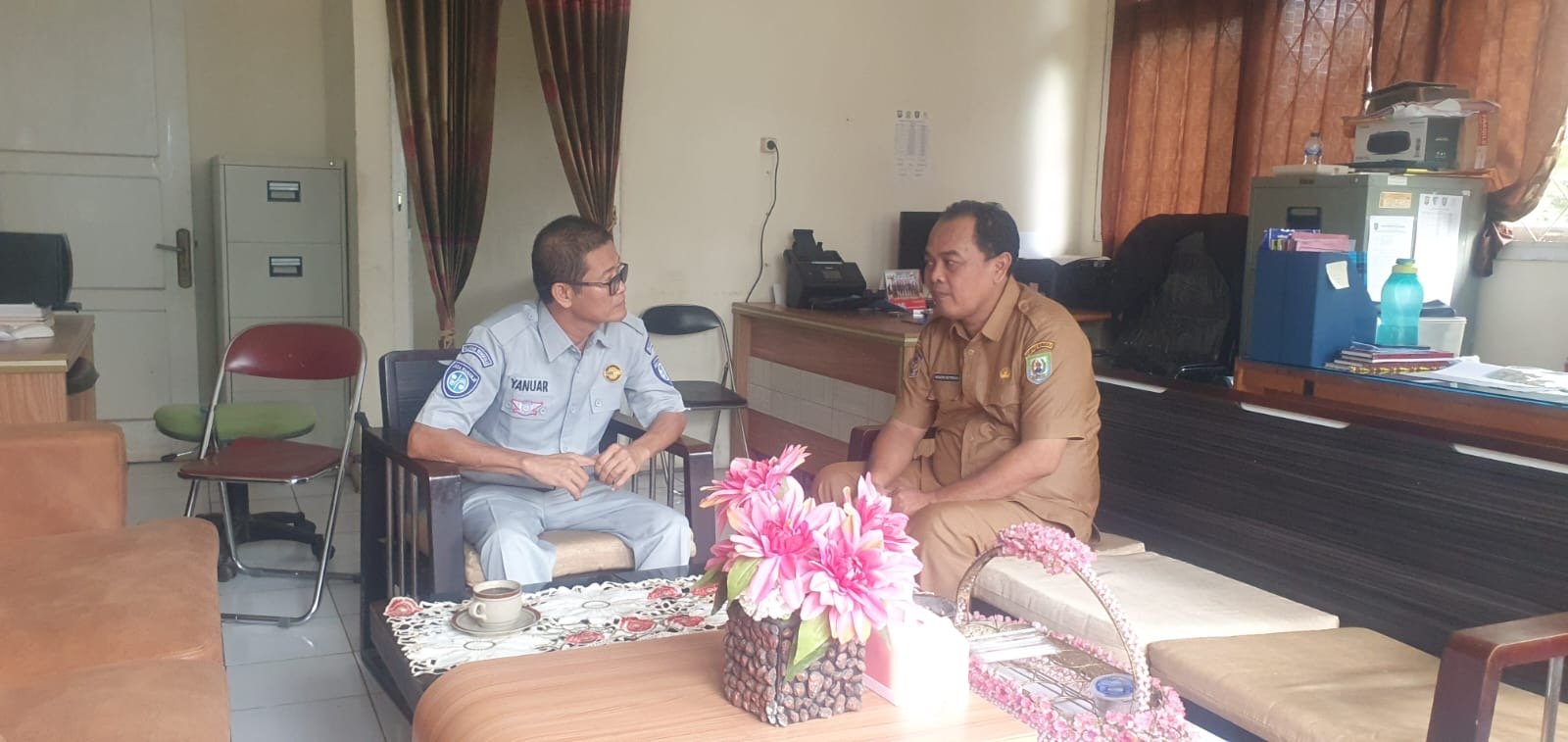 Perkuat Sinergi Pelayanan, Jasa Raharja Bengkulu Lakukan Koordinasi dengan UPTD PPD Samsat Lebong Perkuat Sinergi Pelayanan, Jasa Raharja Bengkulu Lakukan Koordinasi dengan UPTD PPD Samsat Lebong