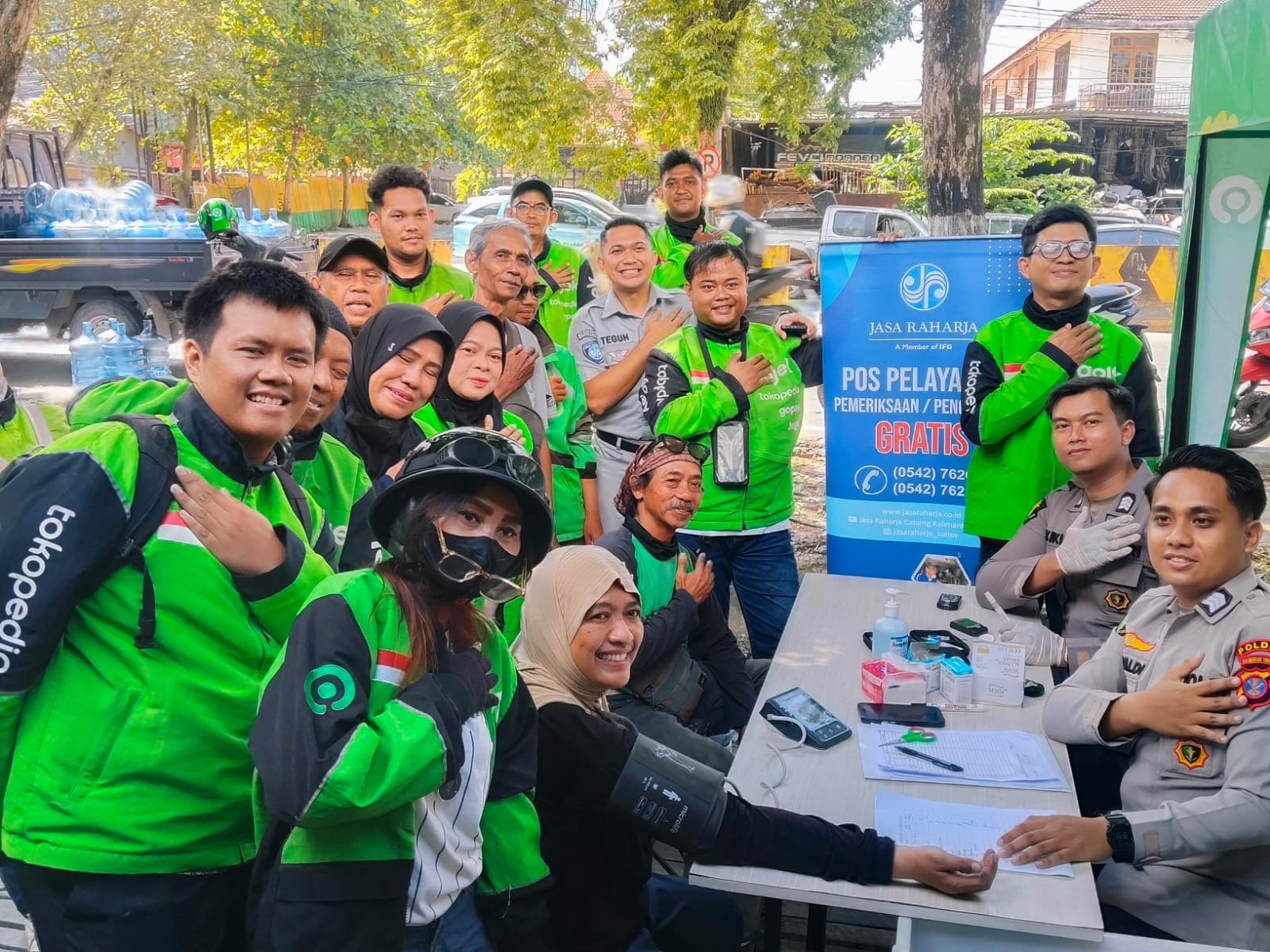 Tingkatkan Keselamatan Lalu Lintas, Jasa Raharja Gelar PPGD dan MUKL Bersama Komunitas Ojek Online Balikpapan Tingkatkan Keselamatan Lalu Lintas, Jasa Raharja Gelar PPGD dan MUKL Bersama Komunitas Ojek Online Balikpapan