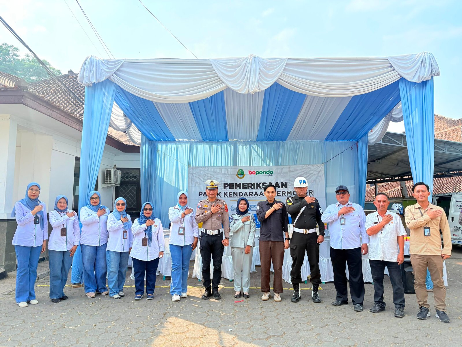 Jasa Raharja Jabar Bersama P3DW Kabupaten Sumedang Gelar Operasi Gabungan di Kecamatan Cimanggung Jasa Raharja Jabar Bersama P3DW Kabupaten Sumedang Gelar Operasi Gabungan di Kecamatan Cimanggung