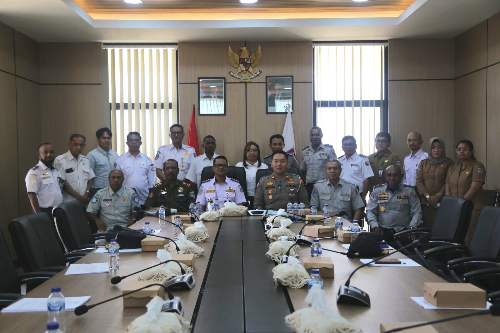 Jasa Raharja Papua Fasilitasi Pembentukan Forum Komunikasi Lalu Lintas (FKLL) di Provinsi Papua Selatan, Perkuat Sinergi Wujudkan Keselamatan Berkendara Jasa Raharja Papua Fasilitasi Pembentukan Forum Komunikasi Lalu Lintas (FKLL) di Provinsi Papua Selatan, Perkuat Sinergi Wujudkan Keselamatan Berkendara
