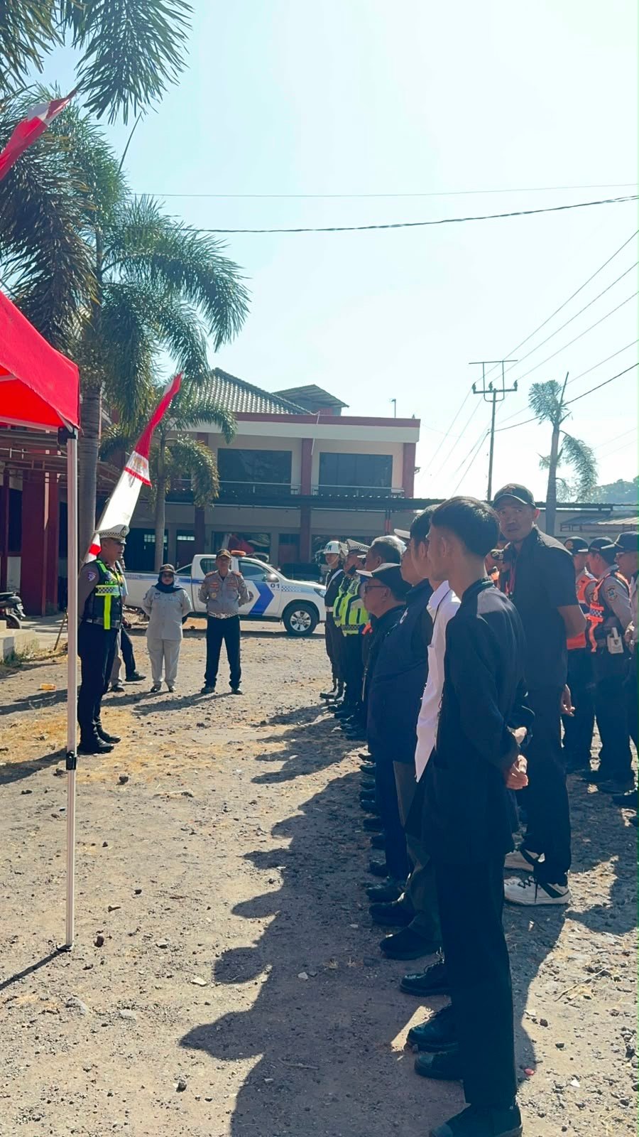 PJ Samsat Garut Bersama Tim Pembina Samsat Kabupaten Garut Laksanakan Operasi Gabungan di Cisitu Padarek