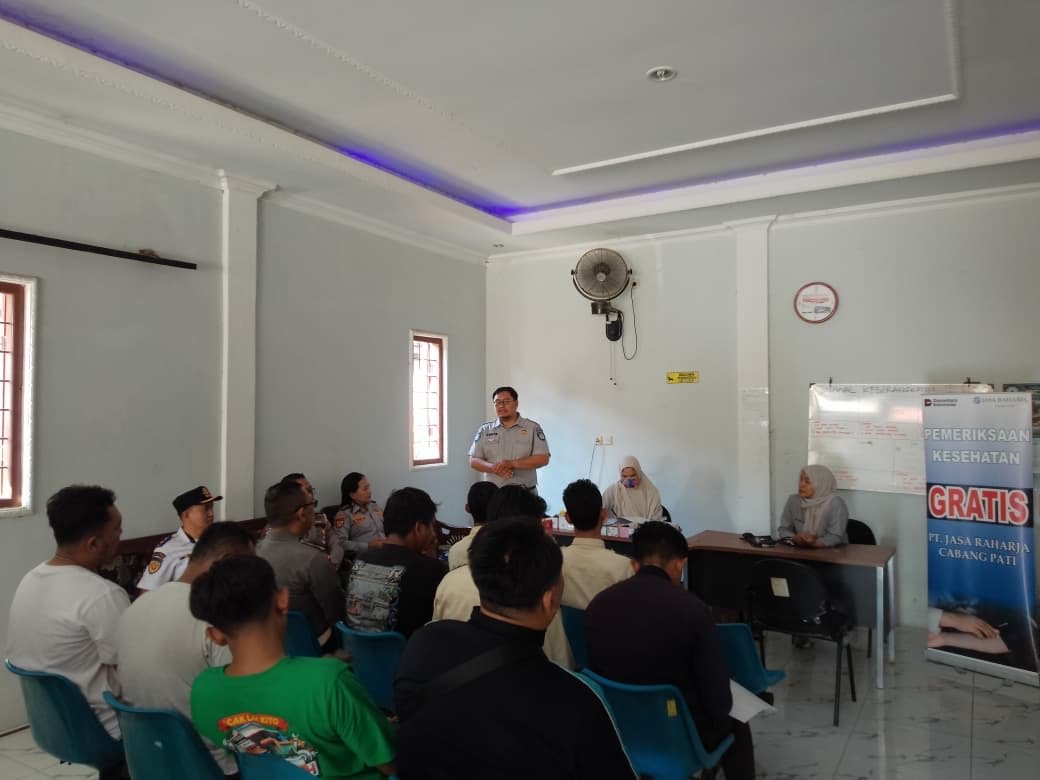 Jasa Raharja Pati Gelar Layanan Kesehatan Gratis MUKL bagi Pengemudi dan Kru Bus Rosalia Indah Jasa Raharja Pati Gelar Layanan Kesehatan Gratis MUKL bagi Pengemudi dan Kru Bus Rosalia Indah